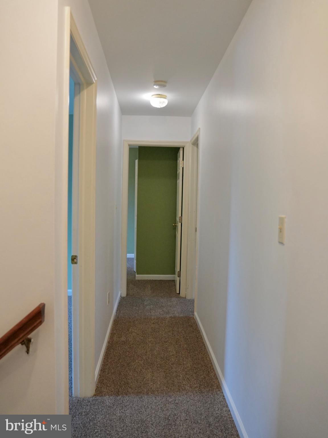 COUNTRY SQUIRE ESTATES - Residential