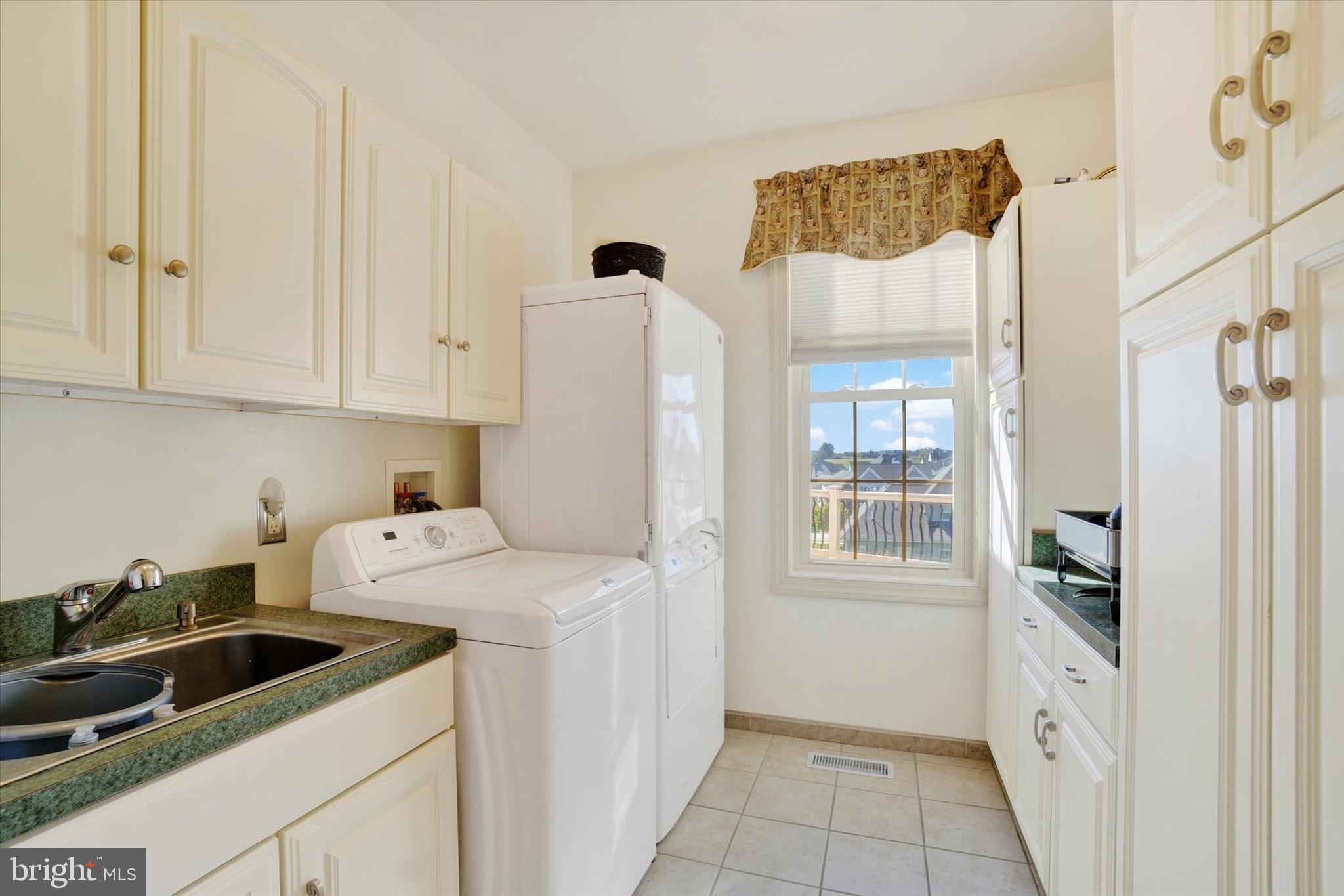 SPRINGWOOD - Residential