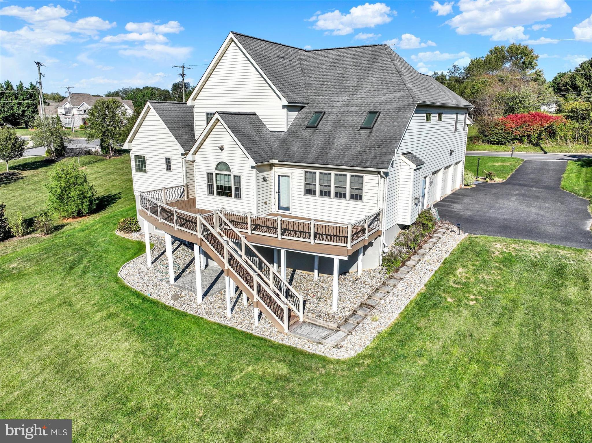 SPRINGWOOD - Residential