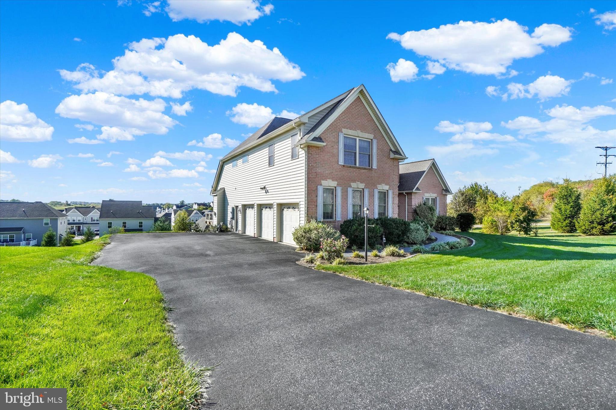 SPRINGWOOD - Residential