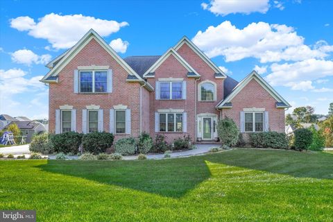 639 CHESTNUT HILL ROAD YORK PA 17402