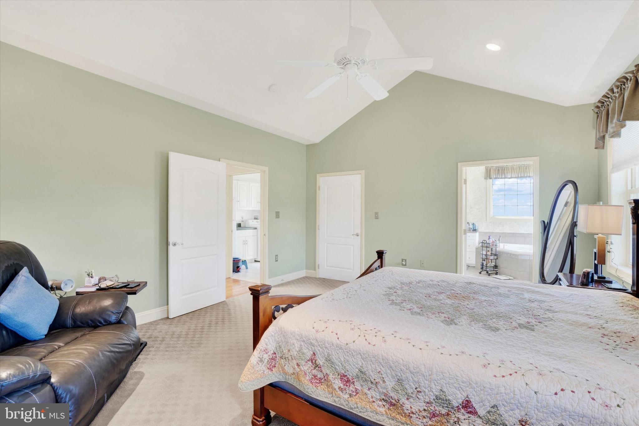 SPRINGWOOD - Residential