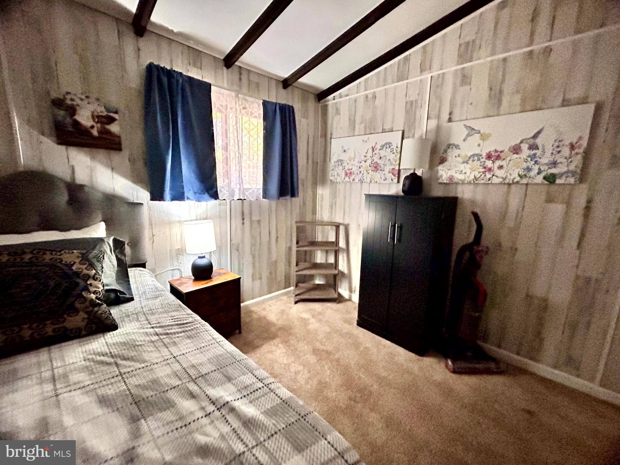 SLEEPY HOLLOW - Residential