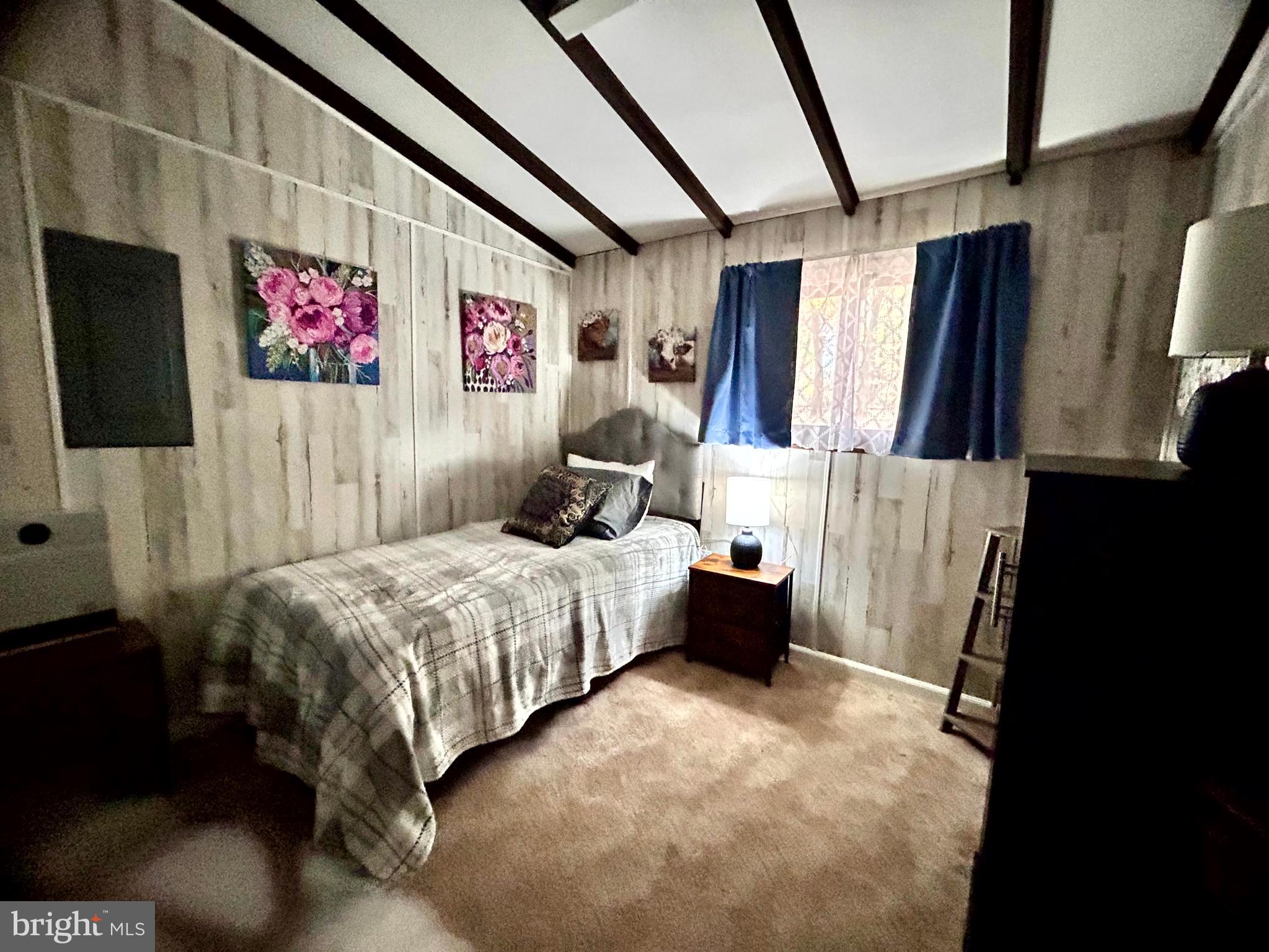 SLEEPY HOLLOW - Residential