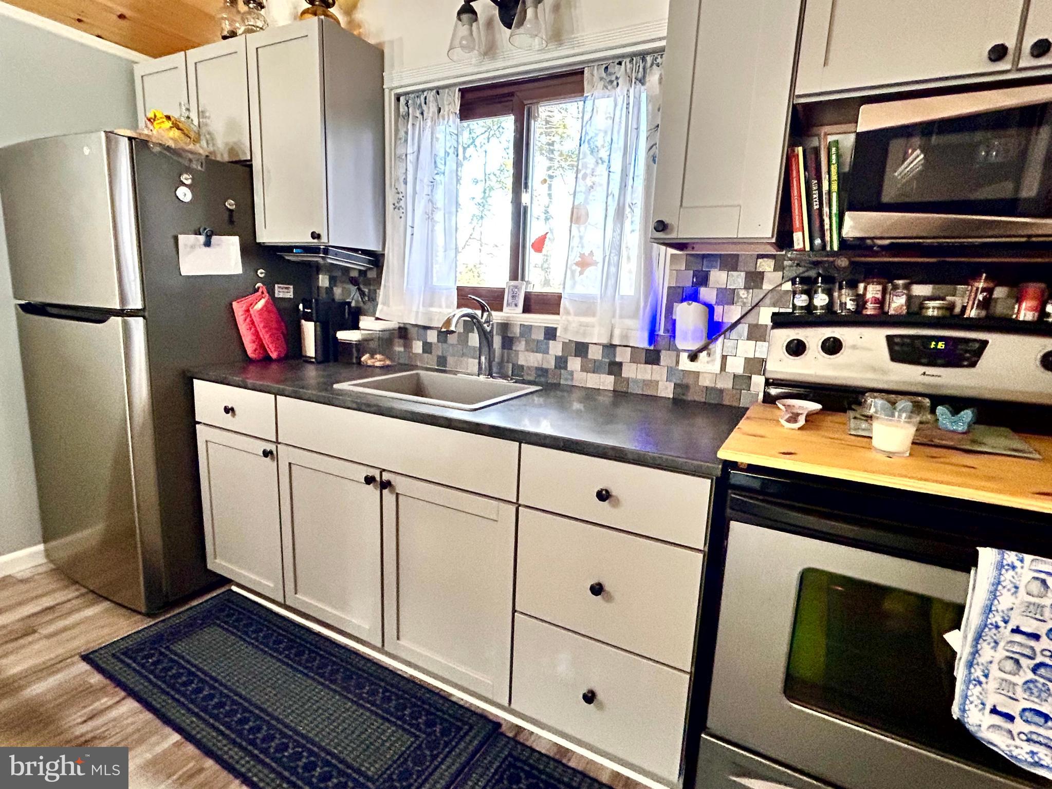 SLEEPY HOLLOW - Residential