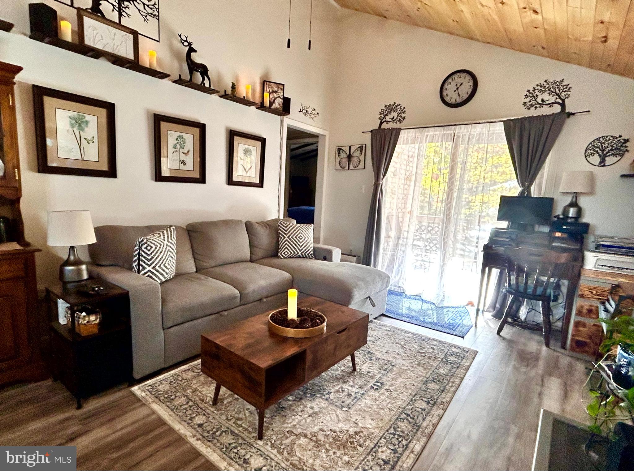 SLEEPY HOLLOW - Residential