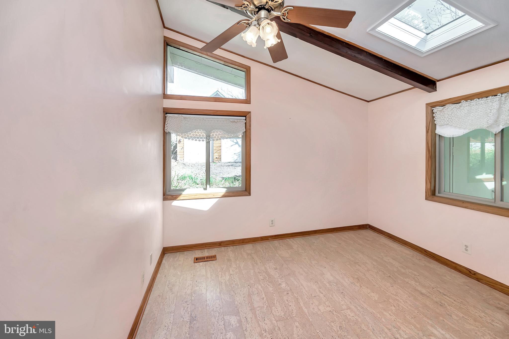 LAKE OF THE WOODS - Residential