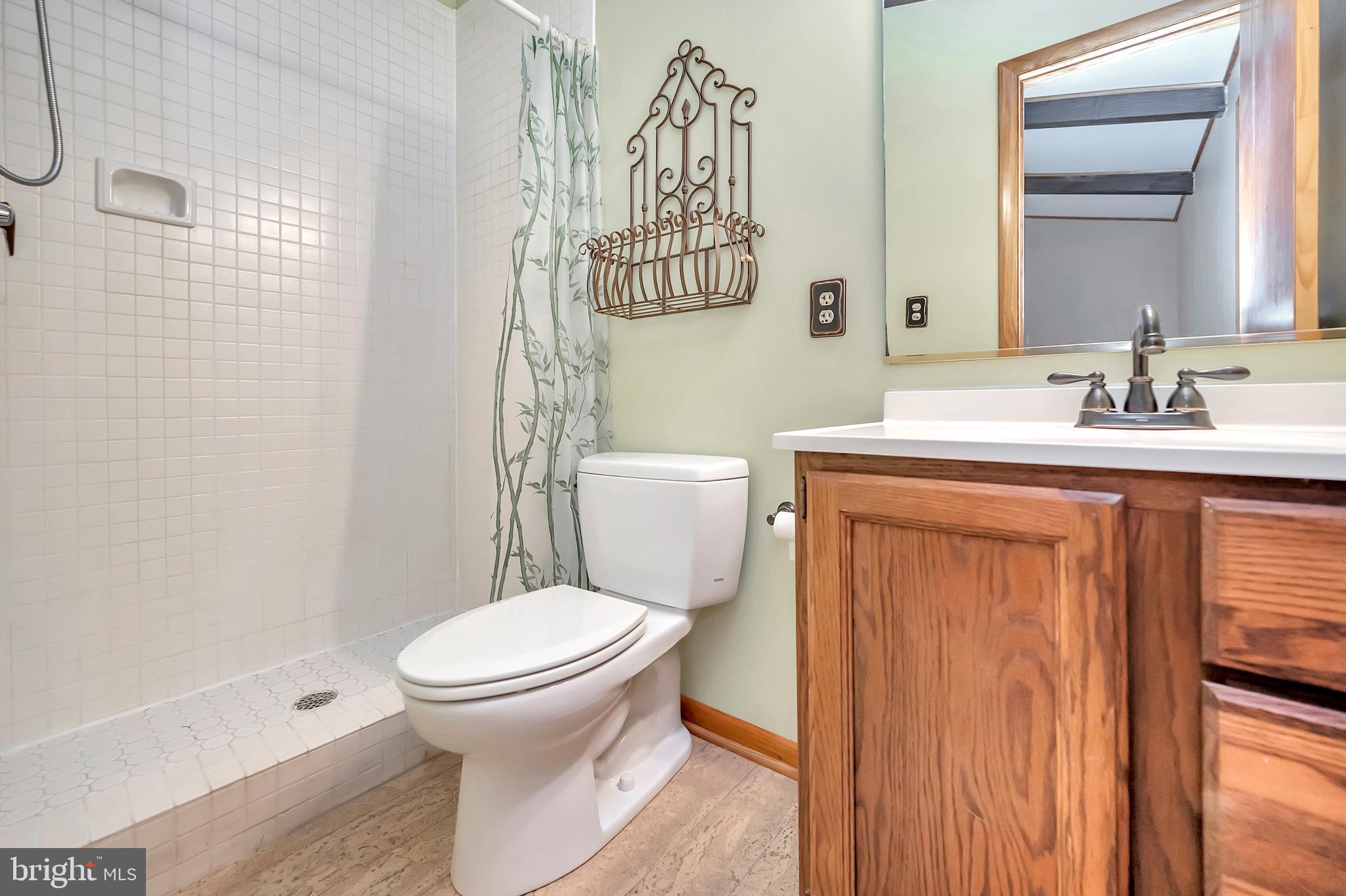 LAKE OF THE WOODS - Residential