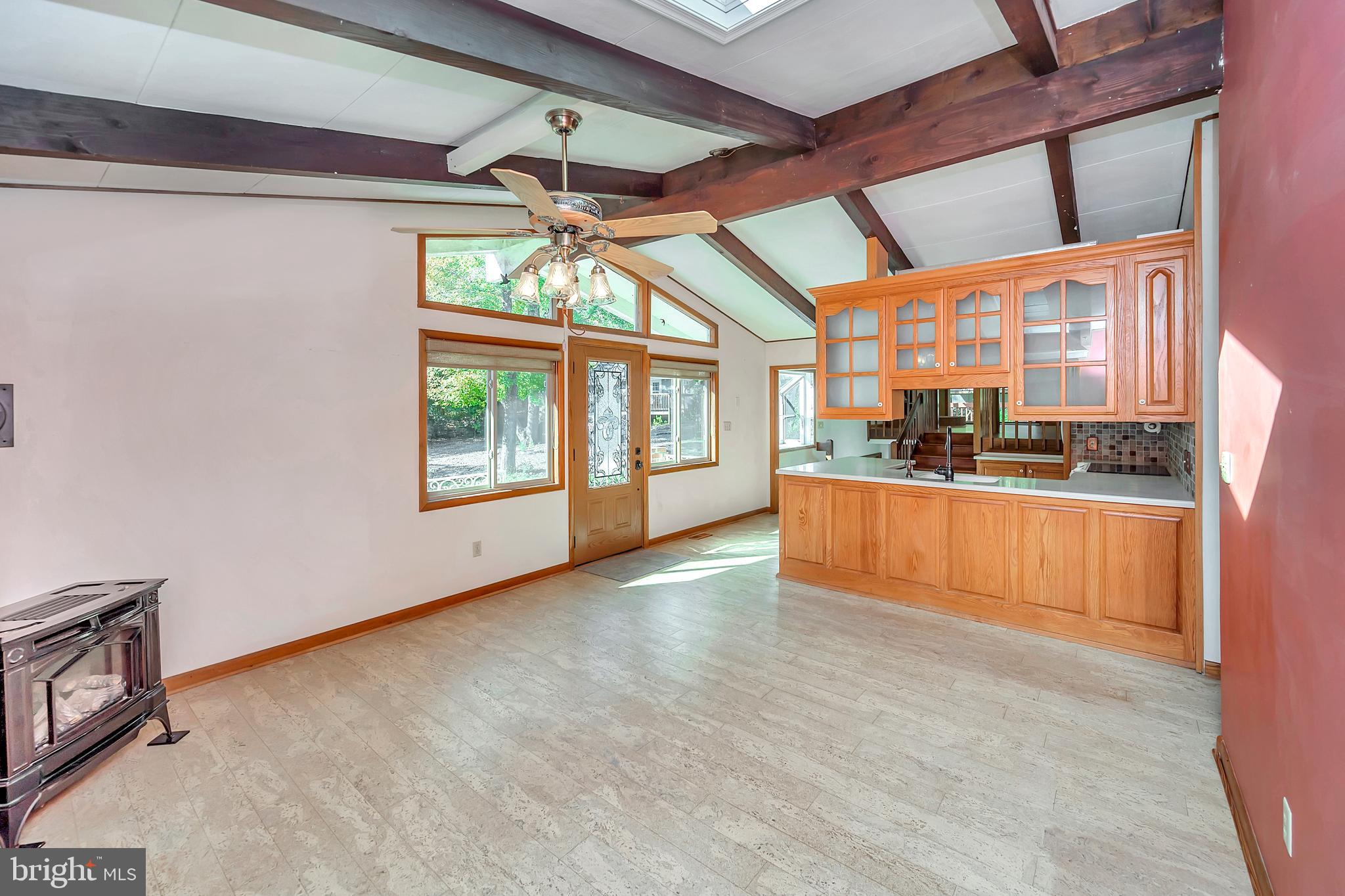 LAKE OF THE WOODS - Residential