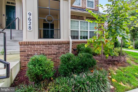 Condo For Sale - 9628 Block Street<br/> LANHAM, MD 20706