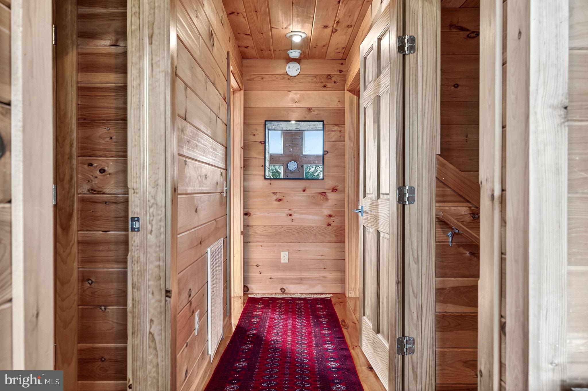 EAGLE ROCK RESORT - Residential