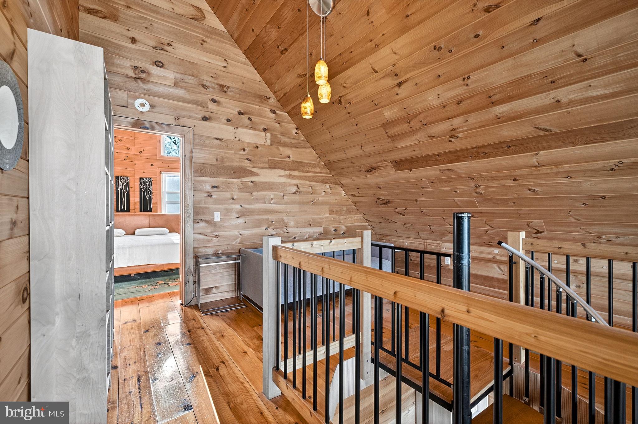 EAGLE ROCK RESORT - Residential