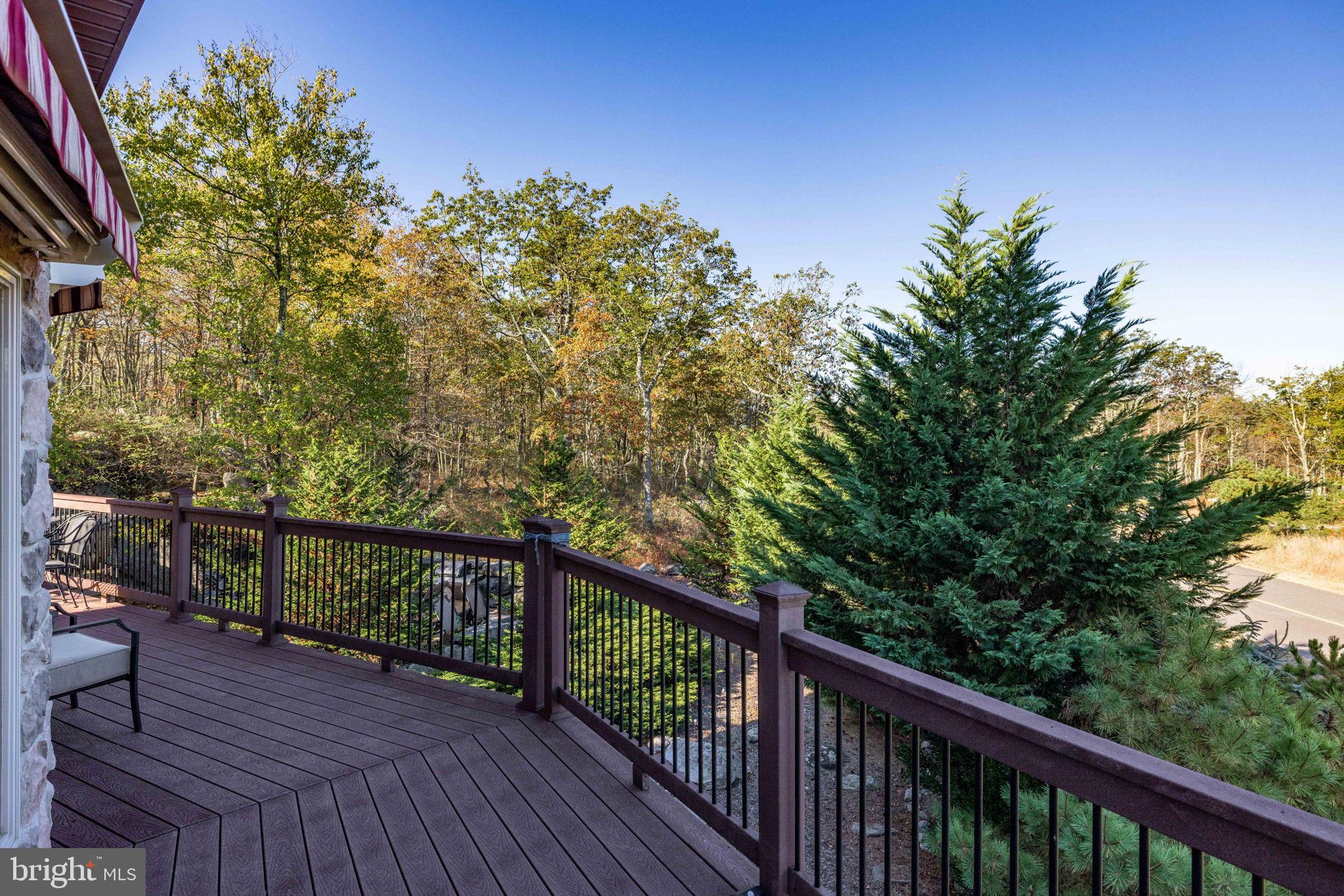 EAGLE ROCK RESORT - Residential