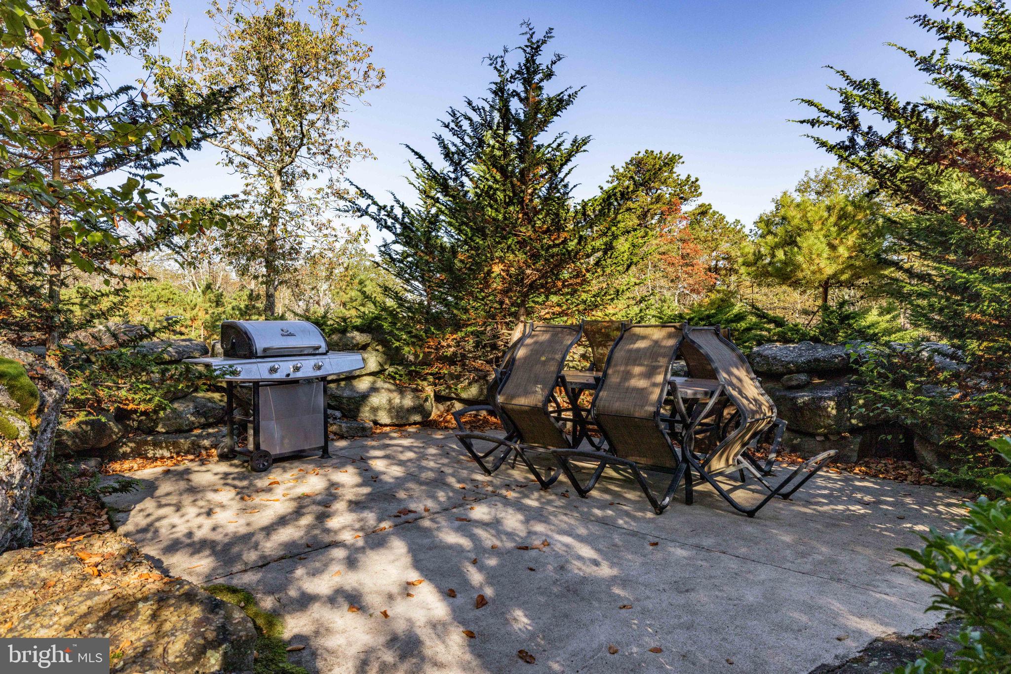 EAGLE ROCK RESORT - Residential