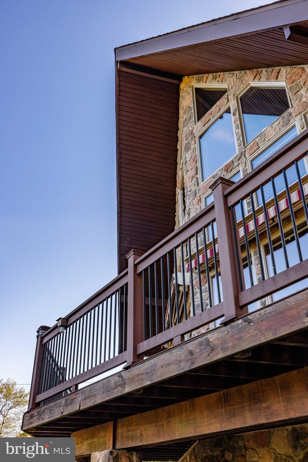 EAGLE ROCK RESORT - Residential