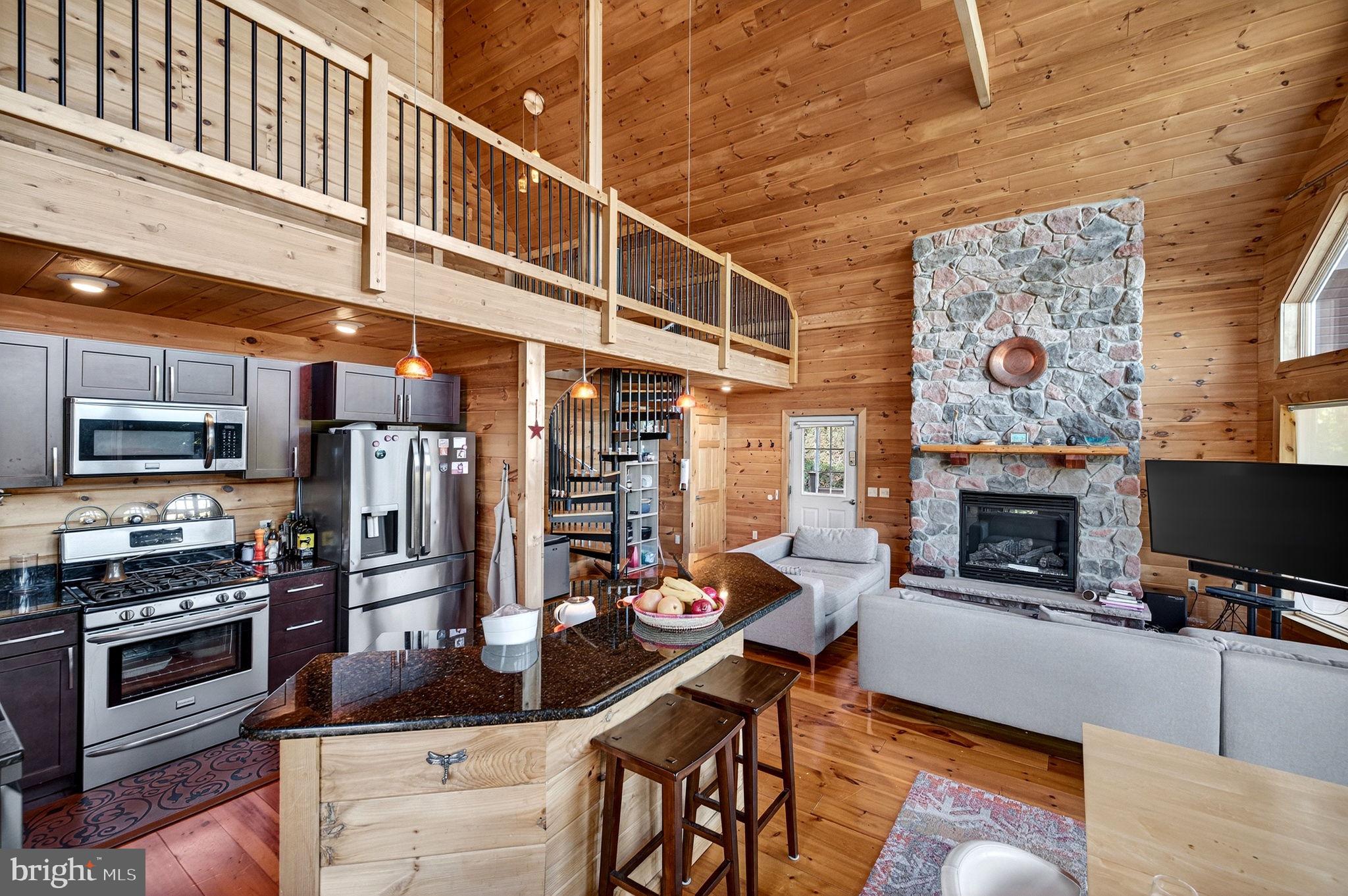 EAGLE ROCK RESORT - Residential