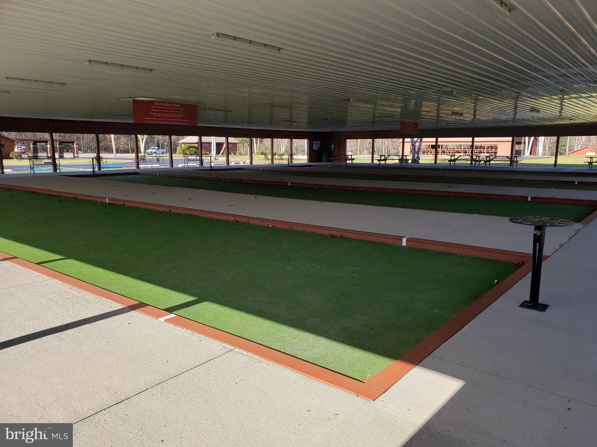 EAGLE ROCK RESORT - Residential