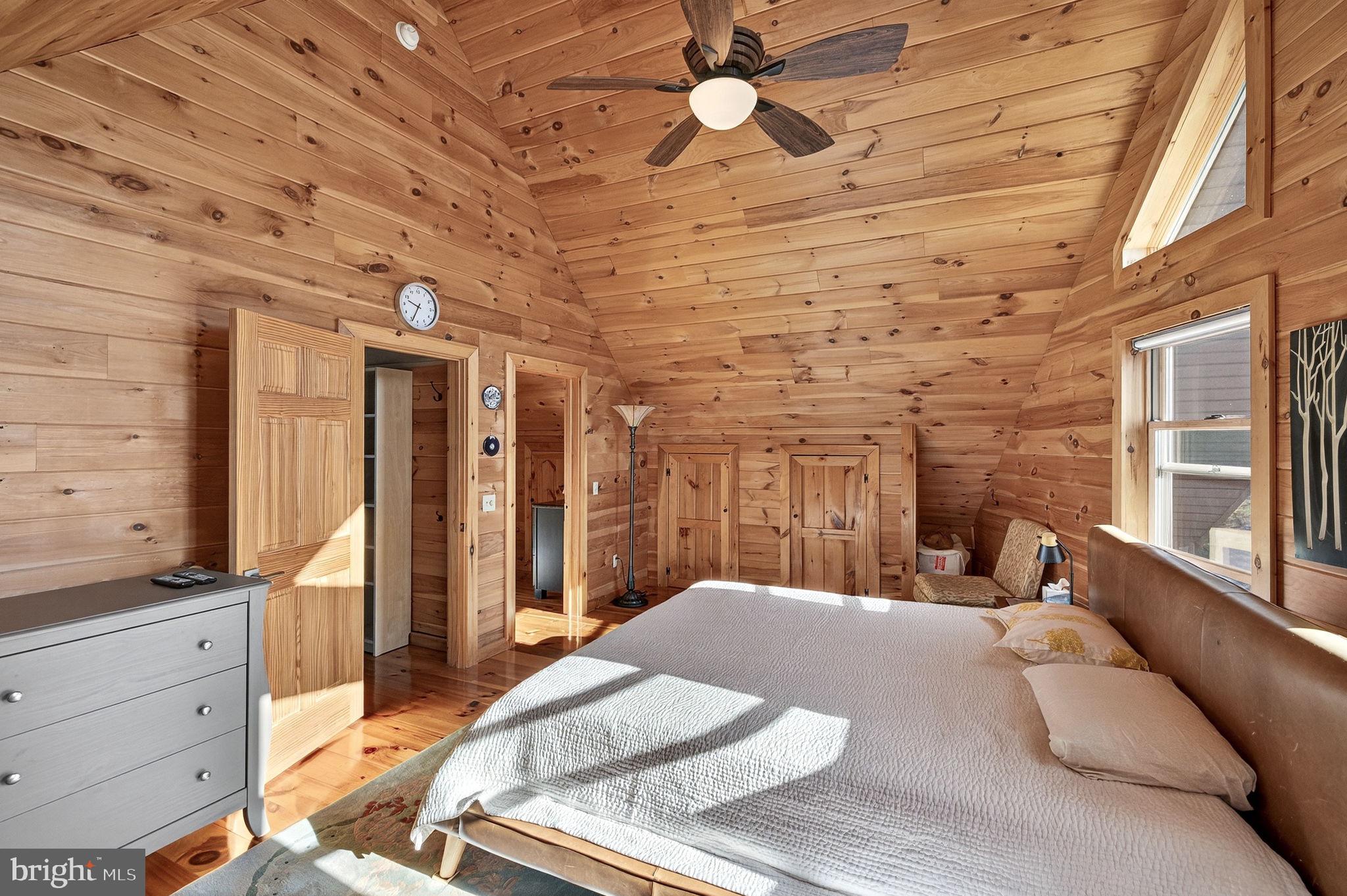 EAGLE ROCK RESORT - Residential