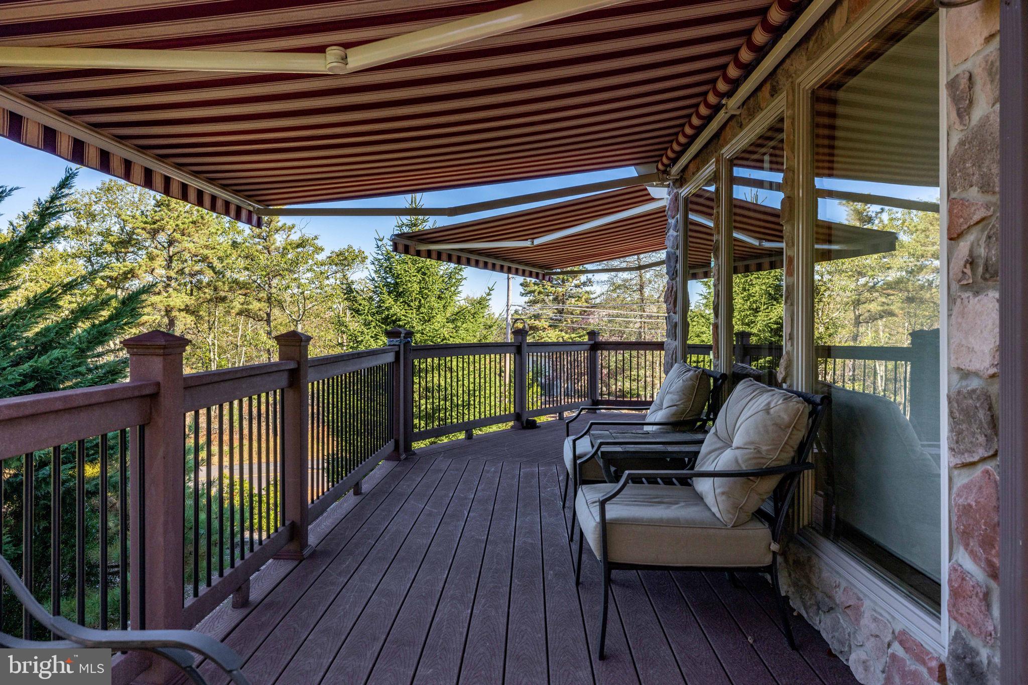 EAGLE ROCK RESORT - Residential