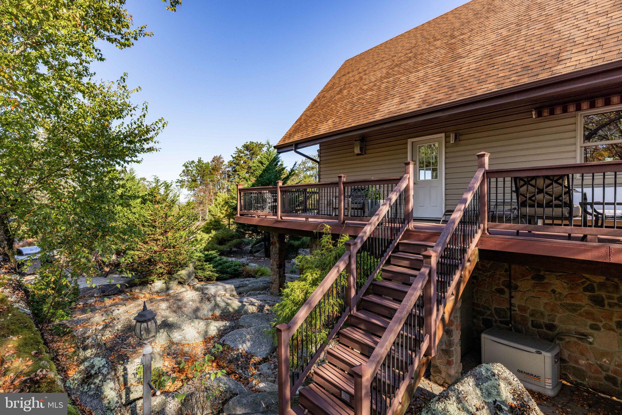 EAGLE ROCK RESORT - Residential