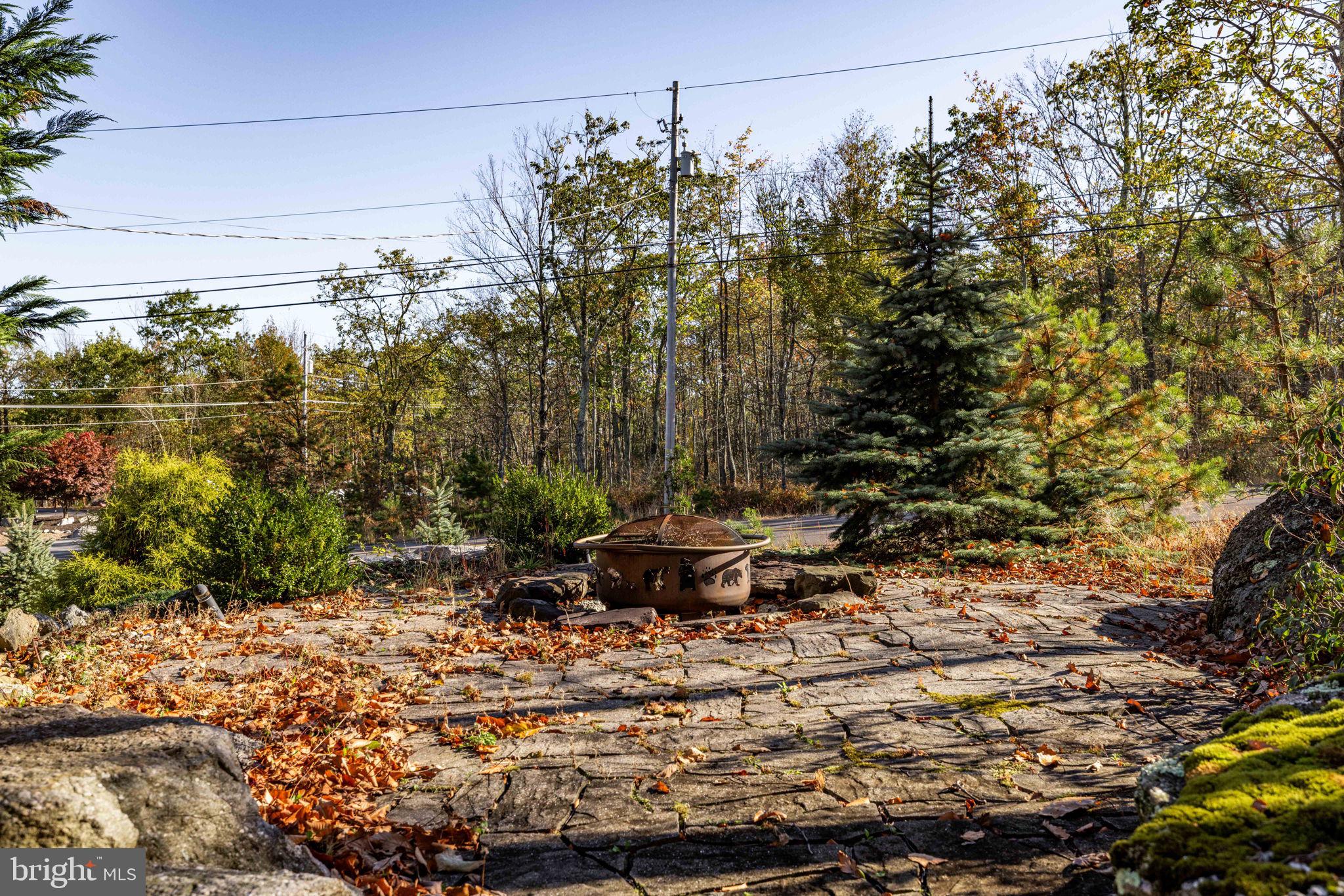 EAGLE ROCK RESORT - Residential