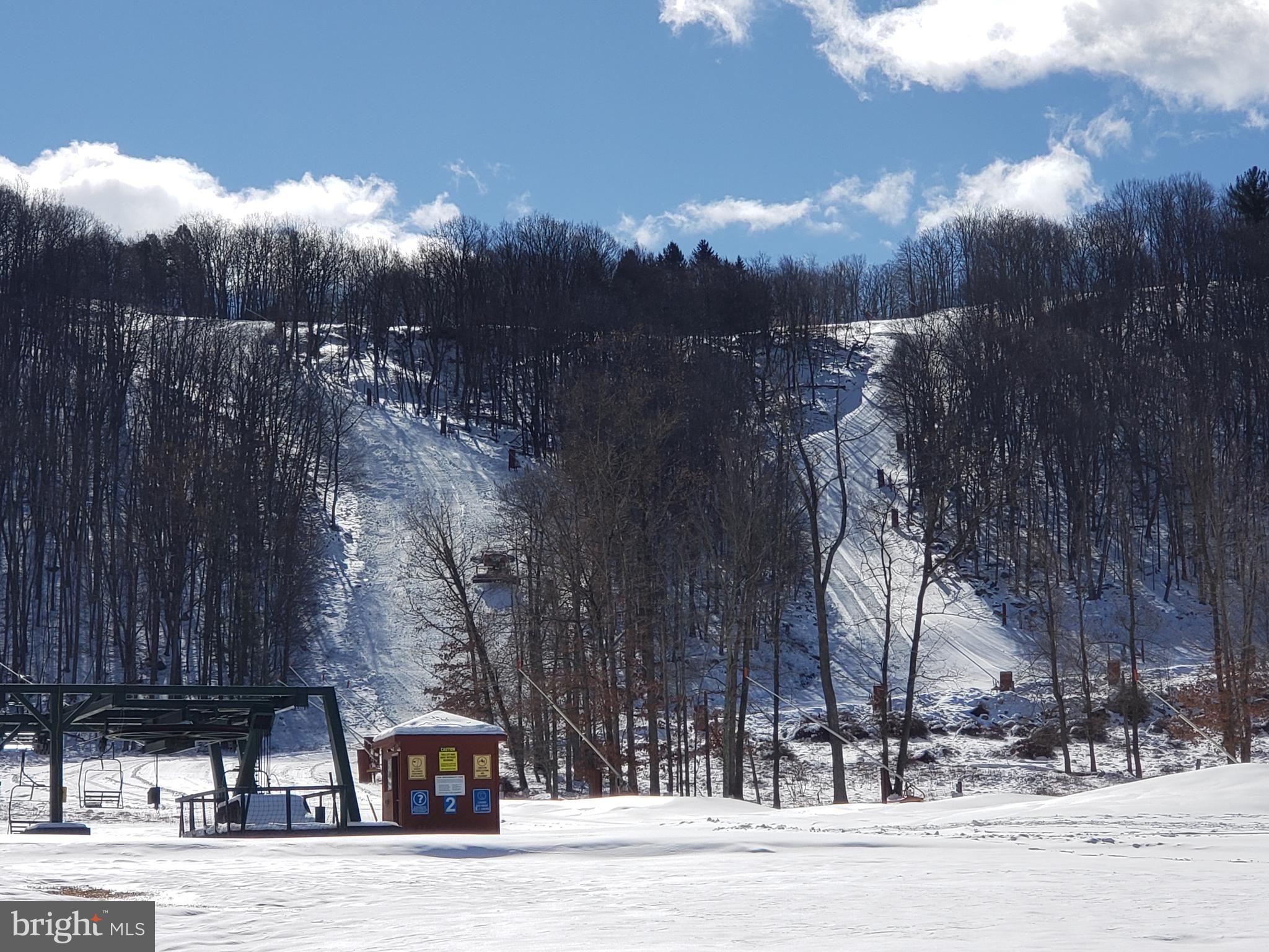 EAGLE ROCK RESORT - Residential