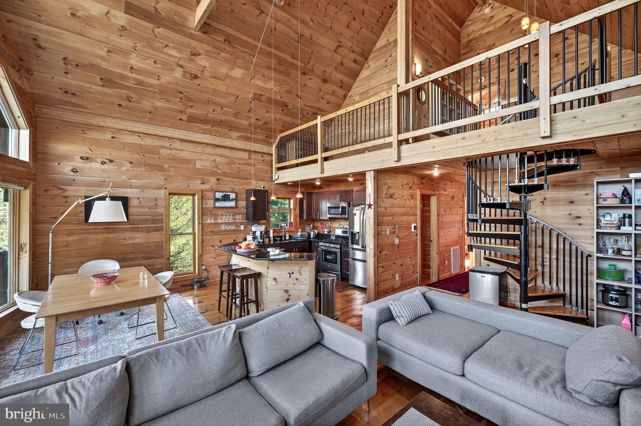 EAGLE ROCK RESORT - Residential