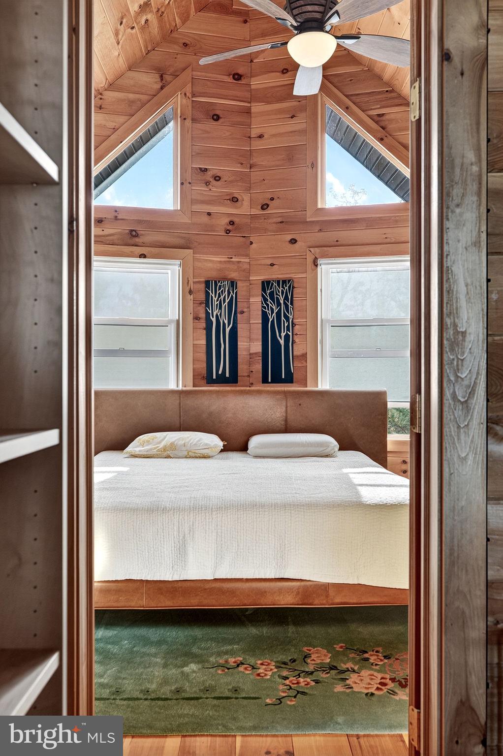 EAGLE ROCK RESORT - Residential