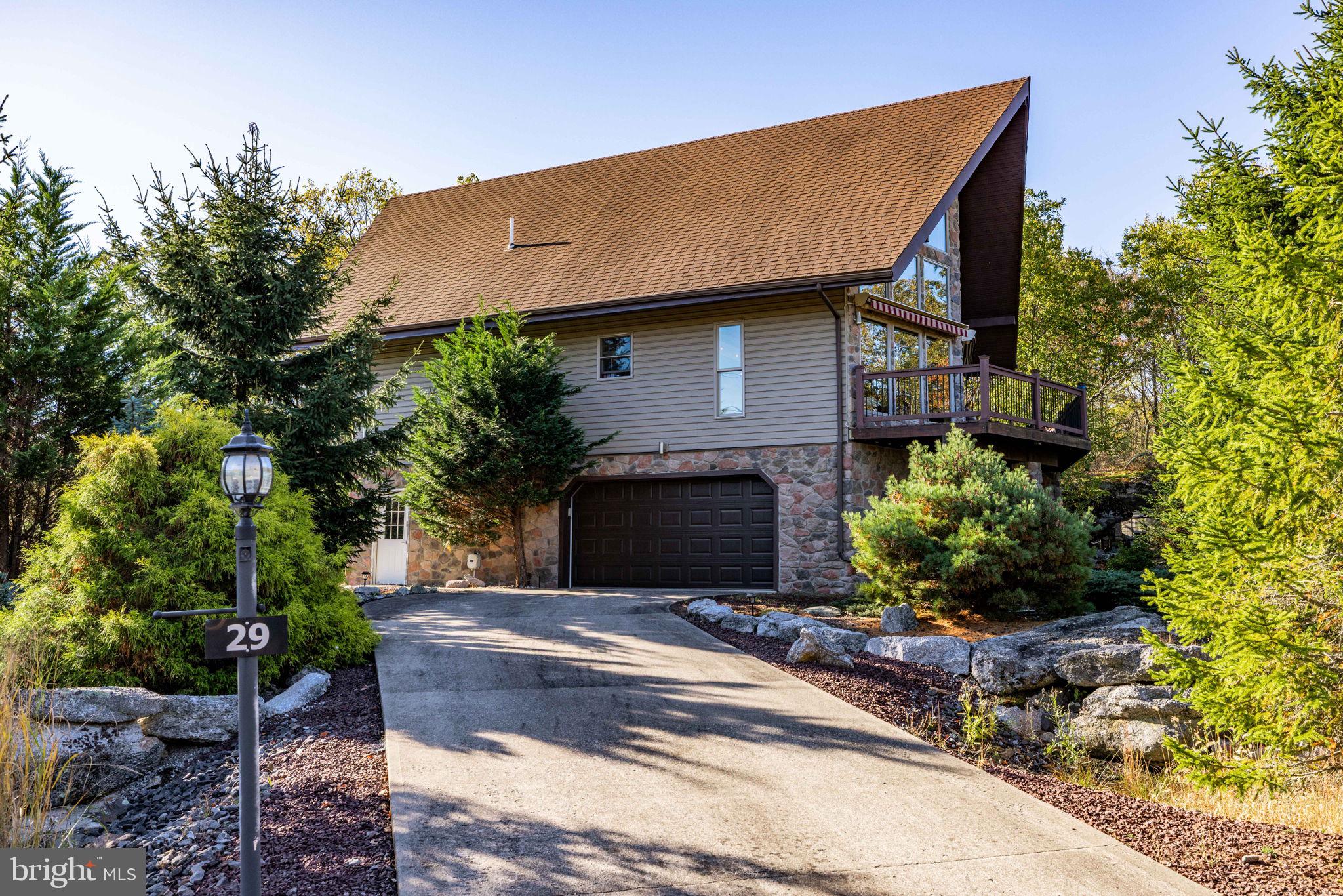 EAGLE ROCK RESORT - Residential