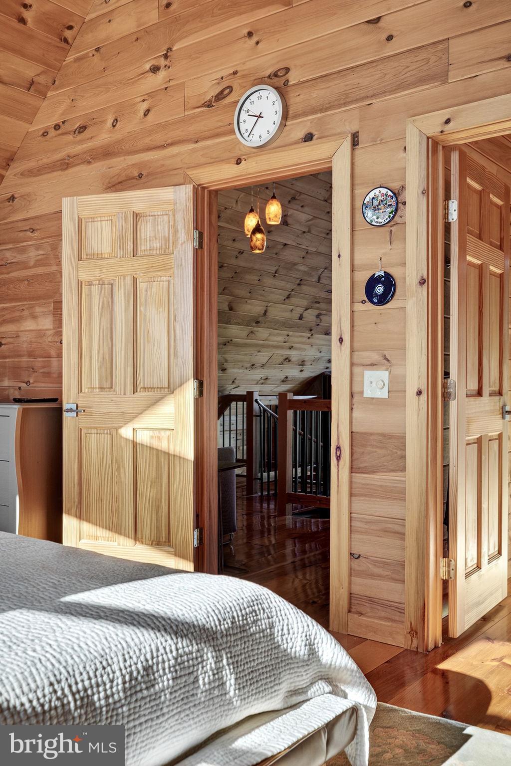 EAGLE ROCK RESORT - Residential