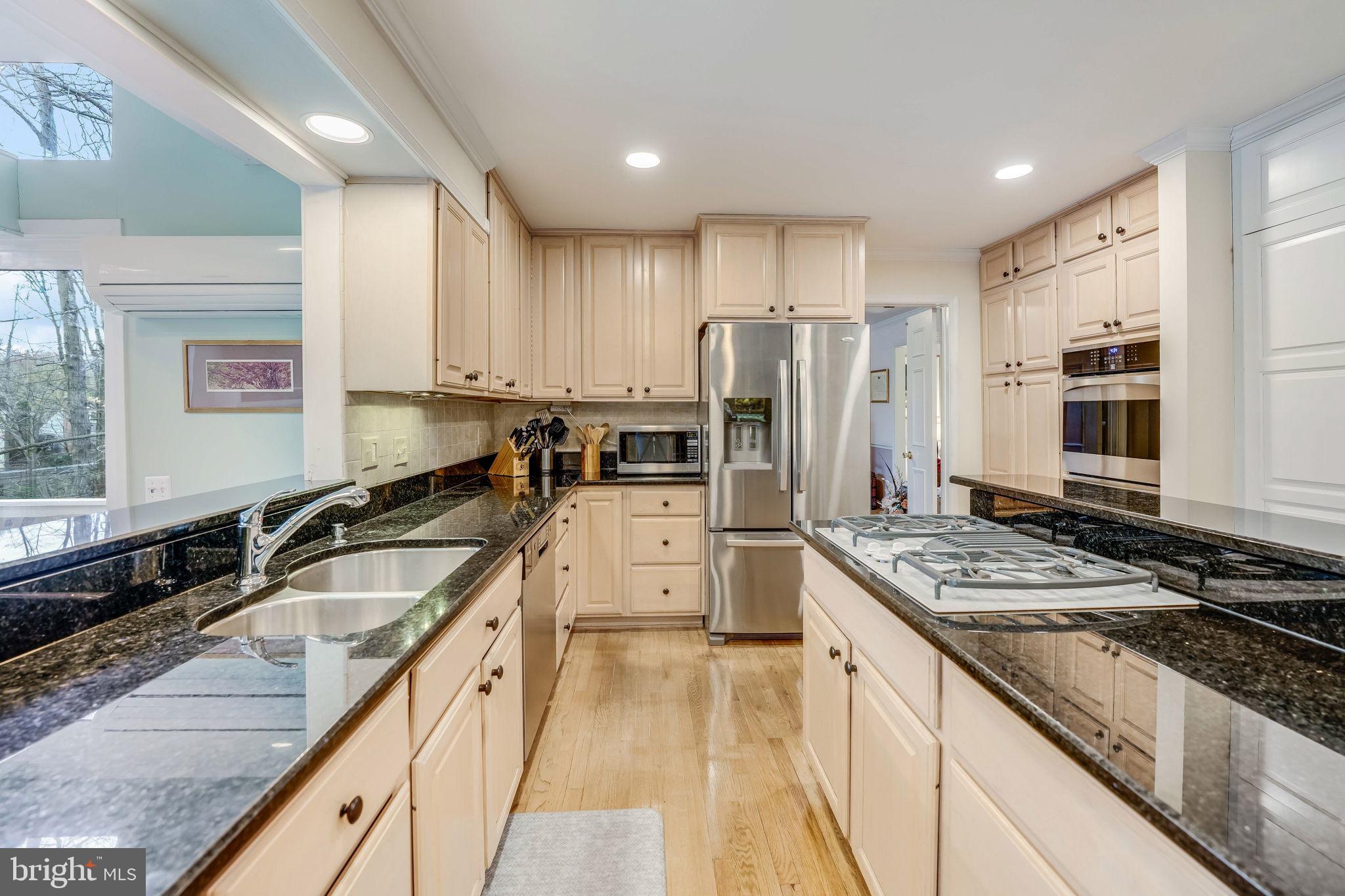 THE PALISADES - Residential