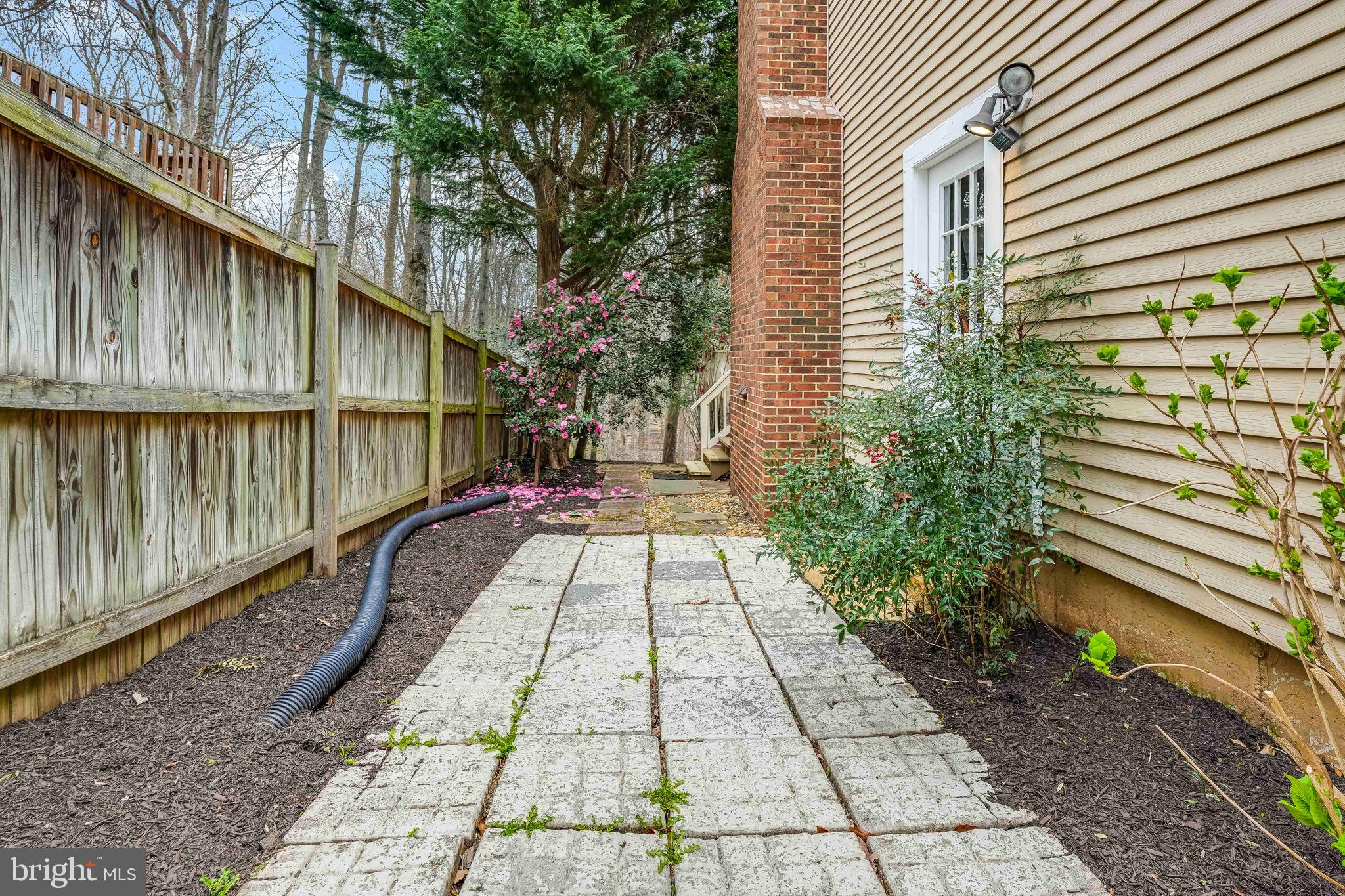 THE PALISADES - Residential