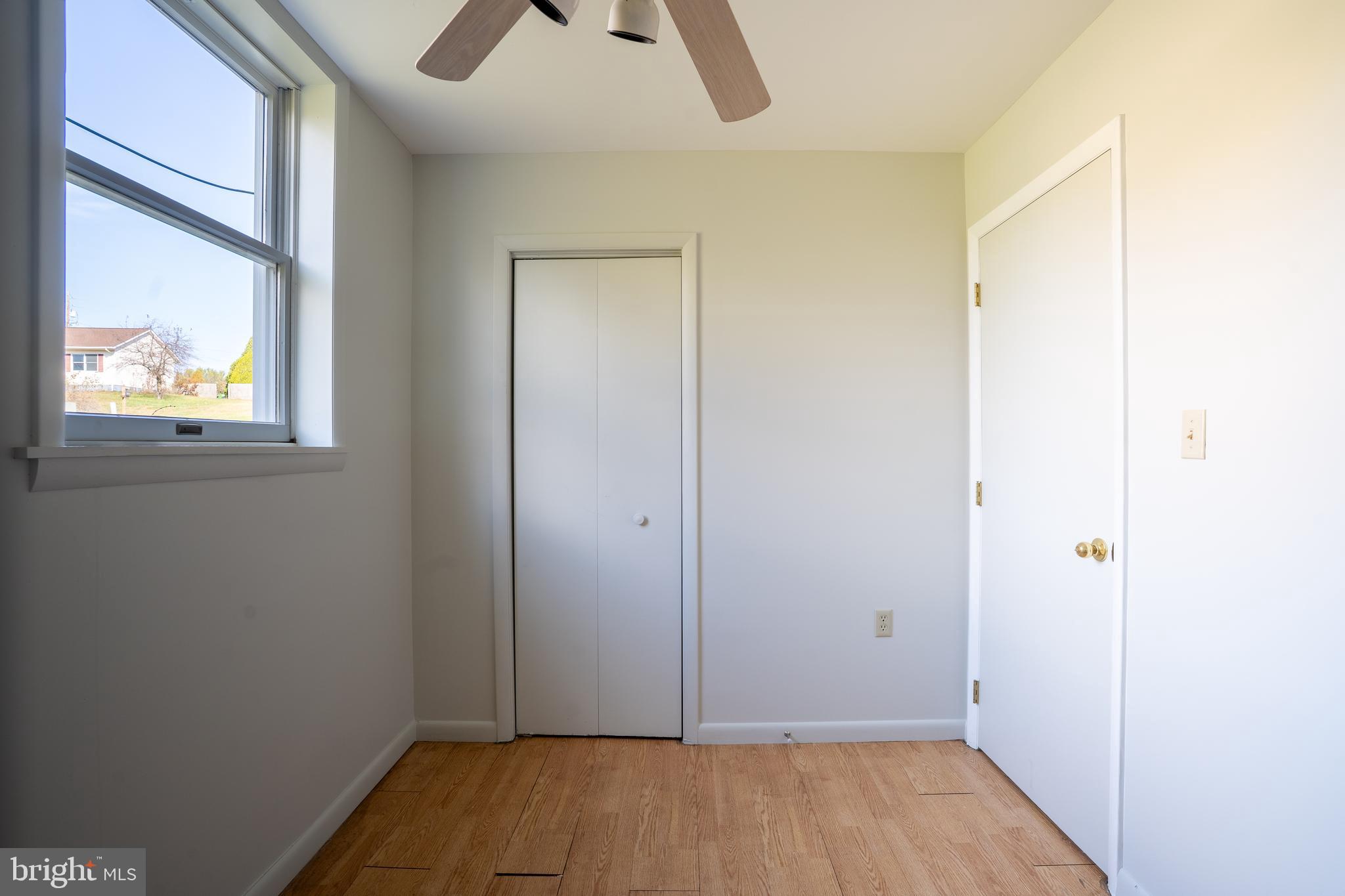 MOUNTAIN VIEW ESTATES - Residential