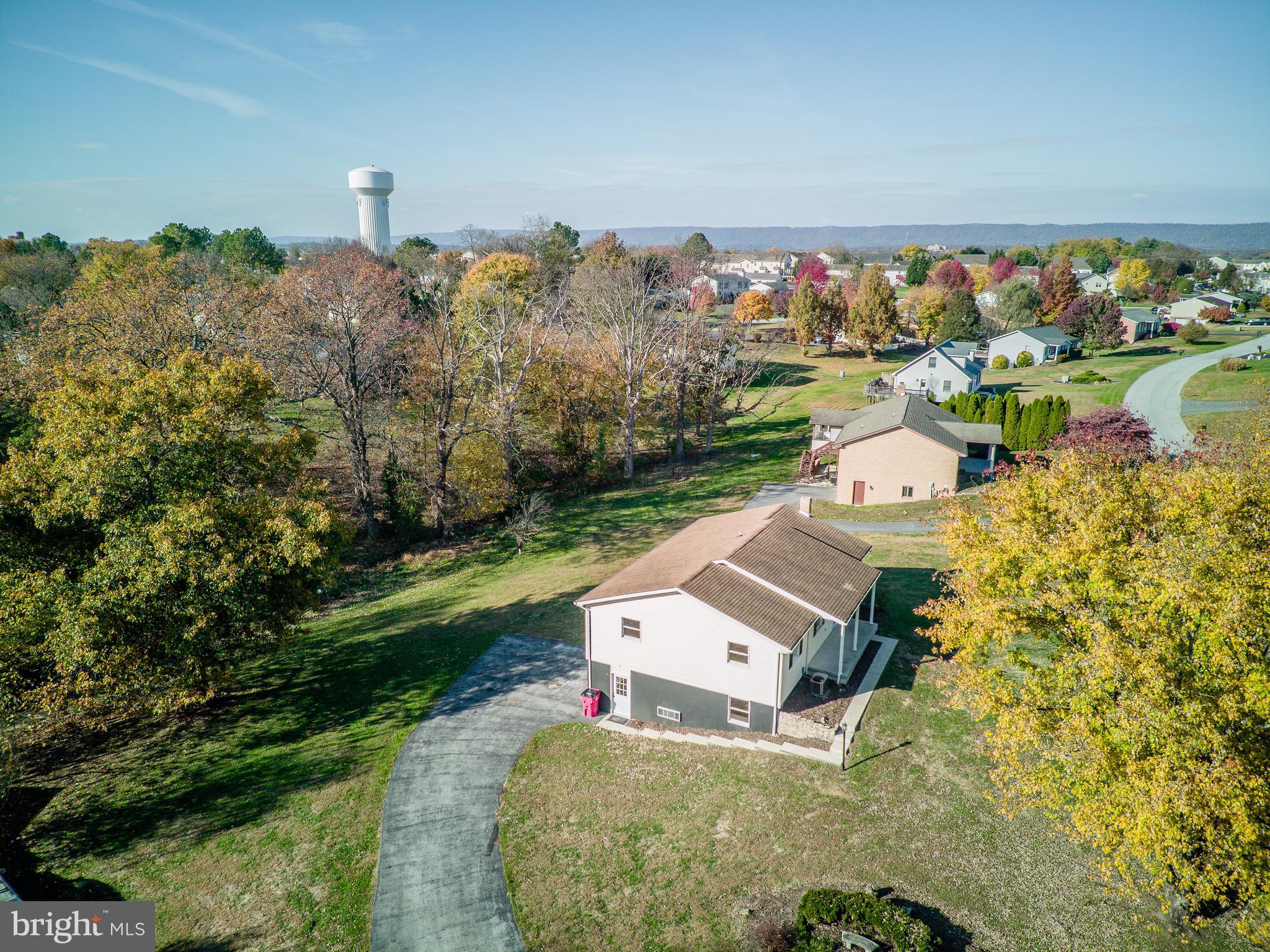 MOUNTAIN VIEW ESTATES - Residential