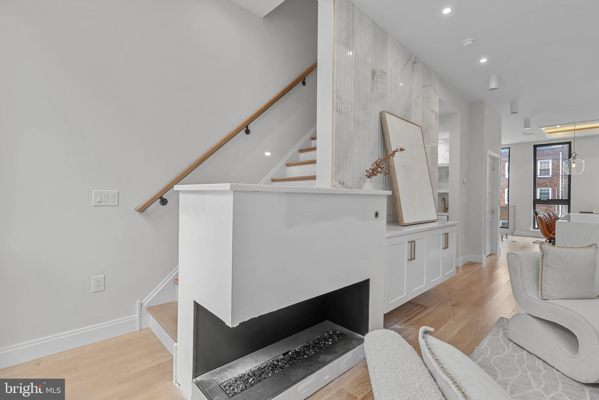 BELLA VISTA - Residential