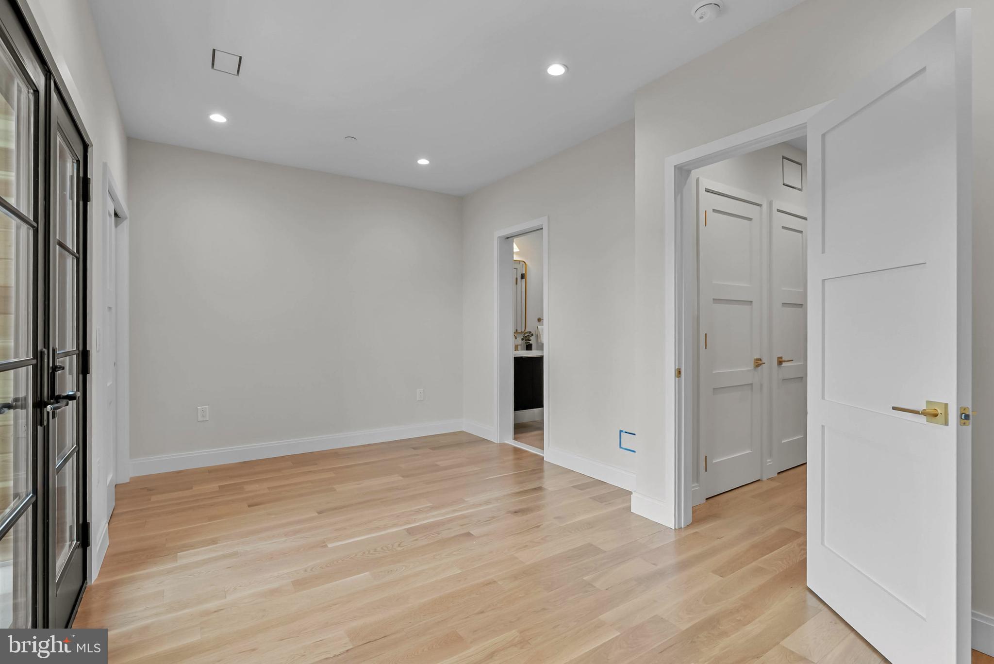 BELLA VISTA - Residential