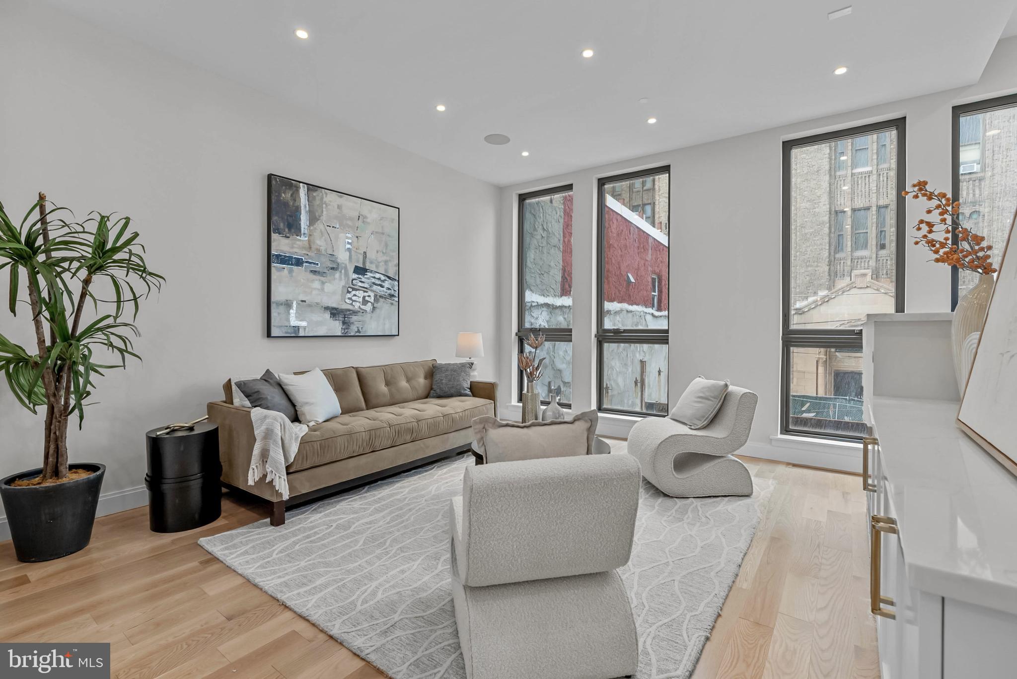 BELLA VISTA - Residential