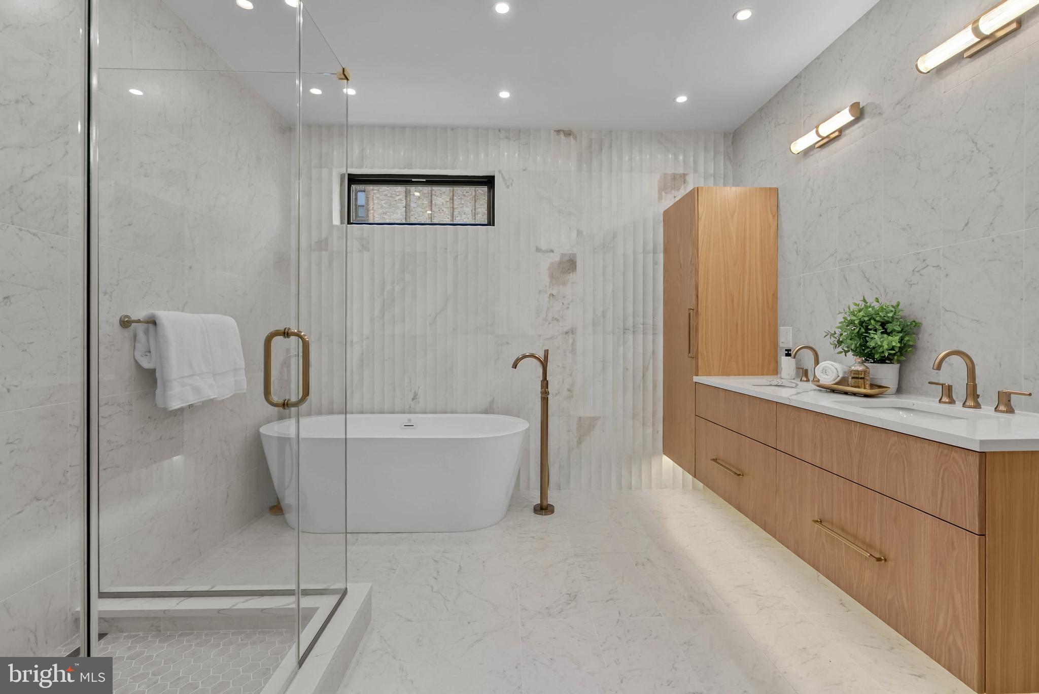 BELLA VISTA - Residential