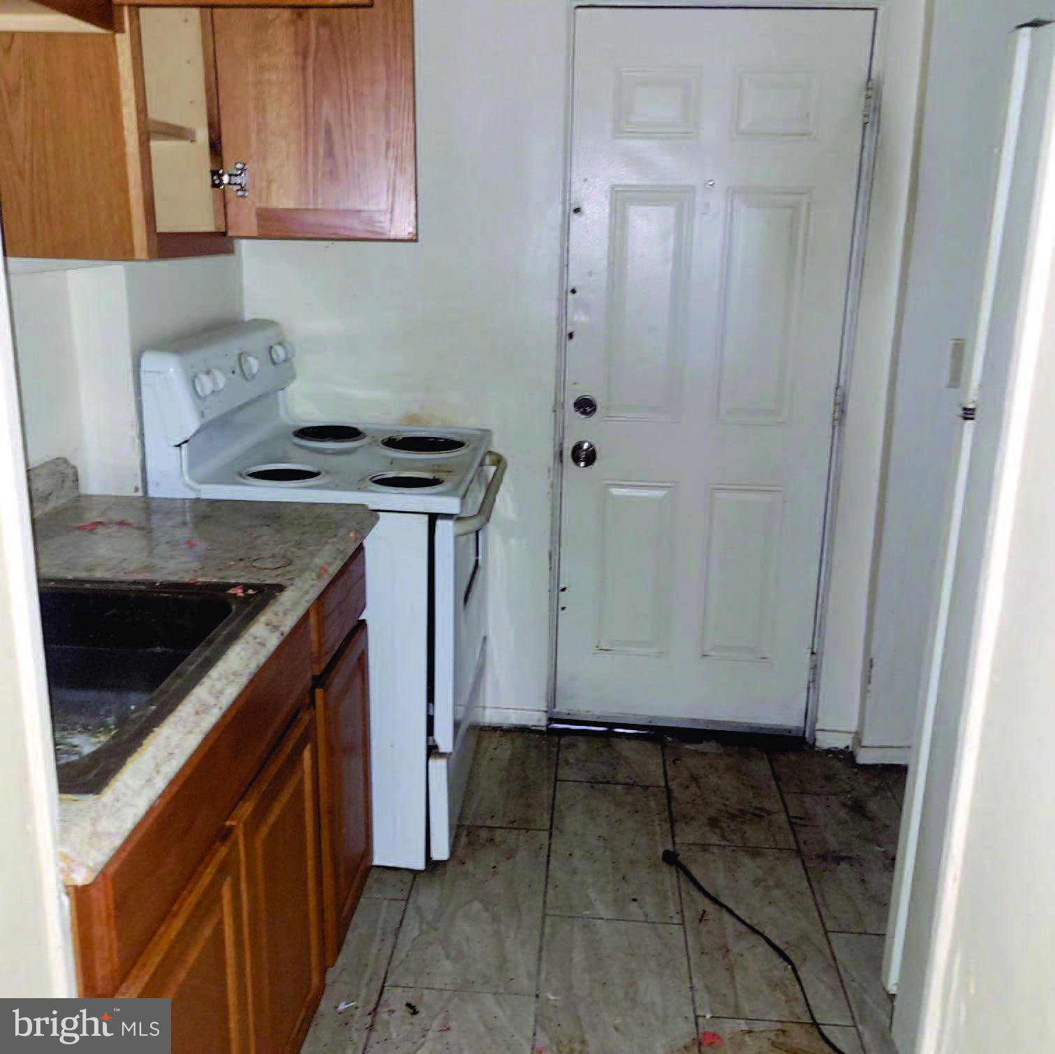 HIGHLANDTOWN - Residential