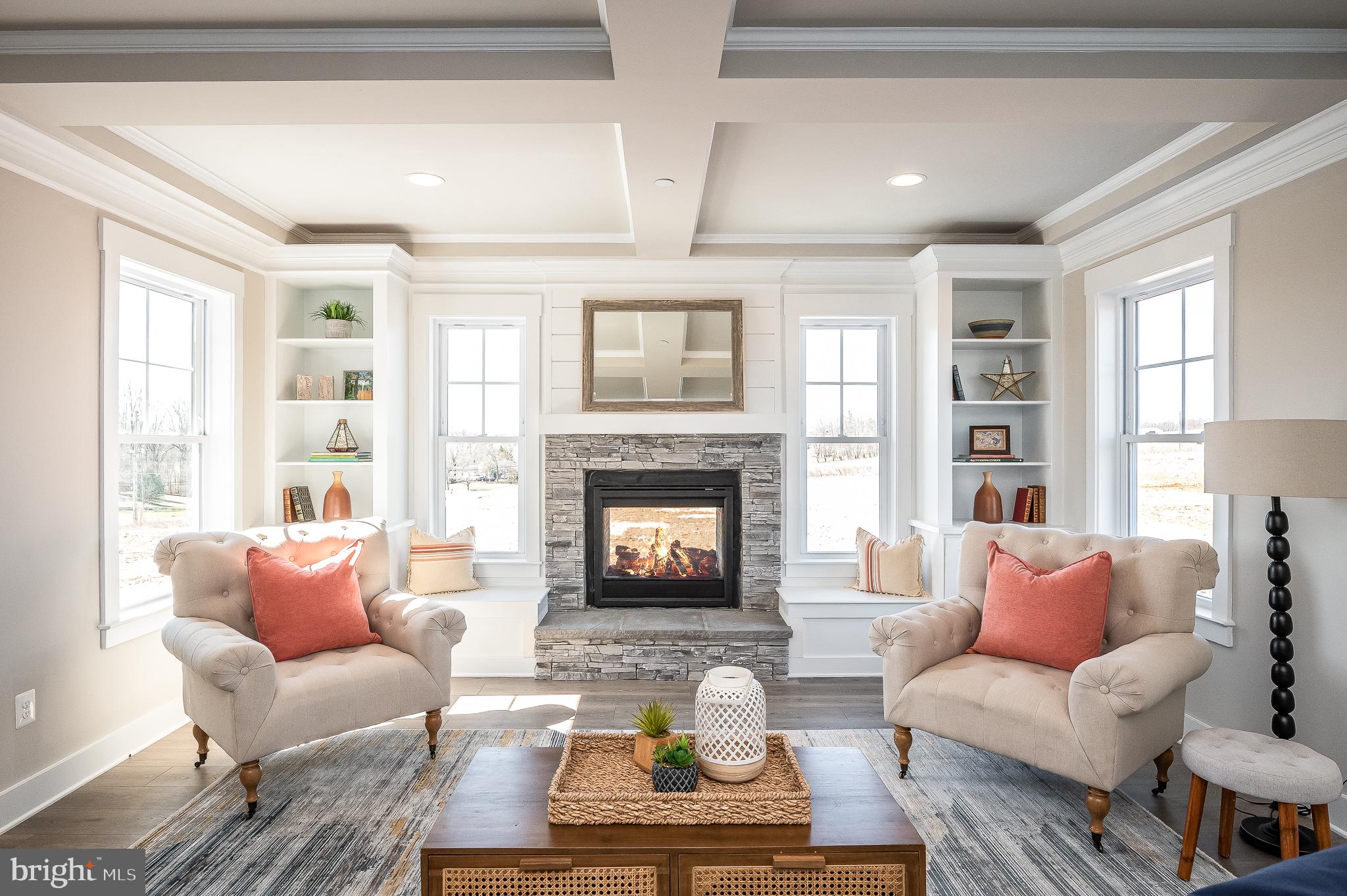 MISTY HOLLOW - Residential