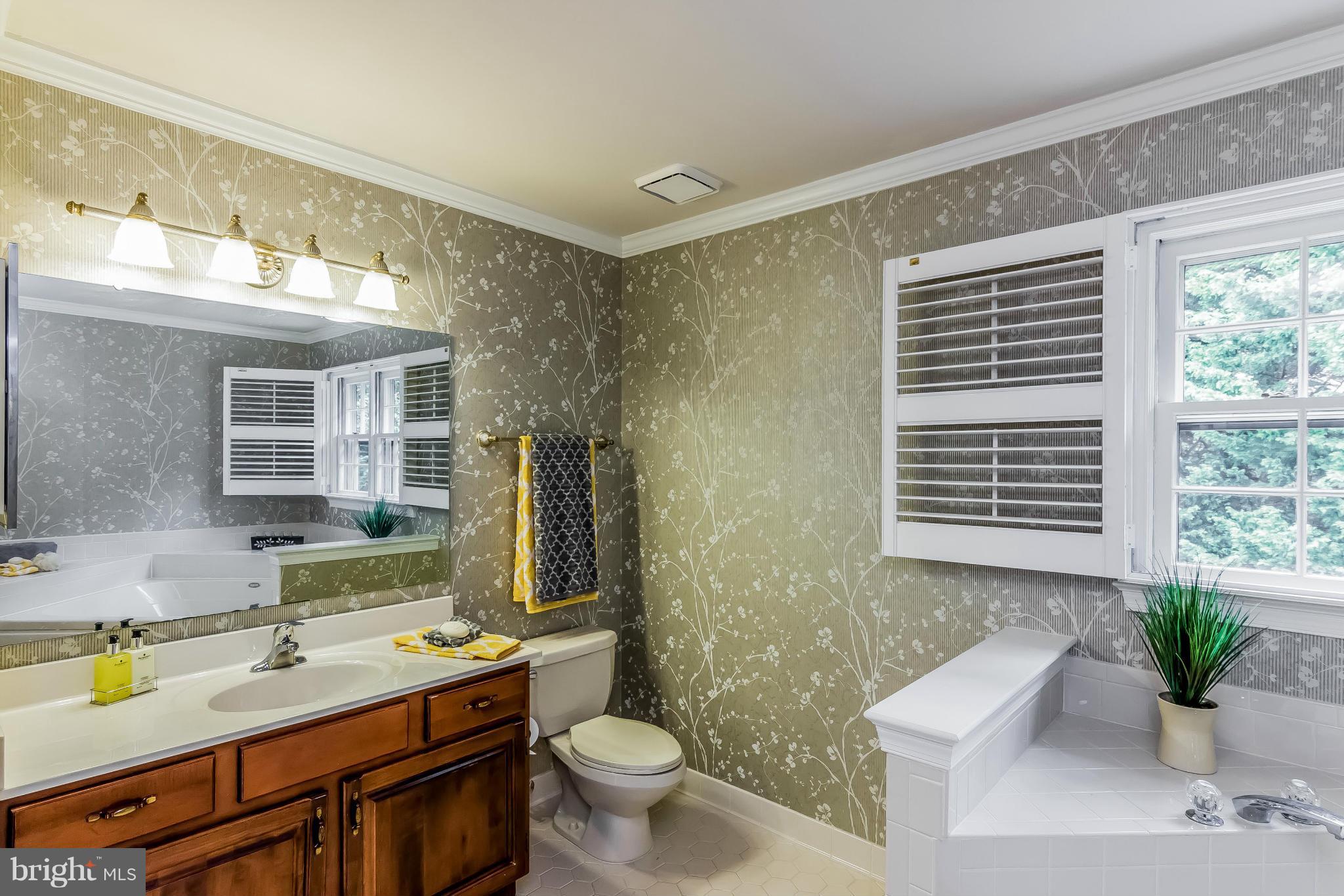 CROSSPOINTE - Residential