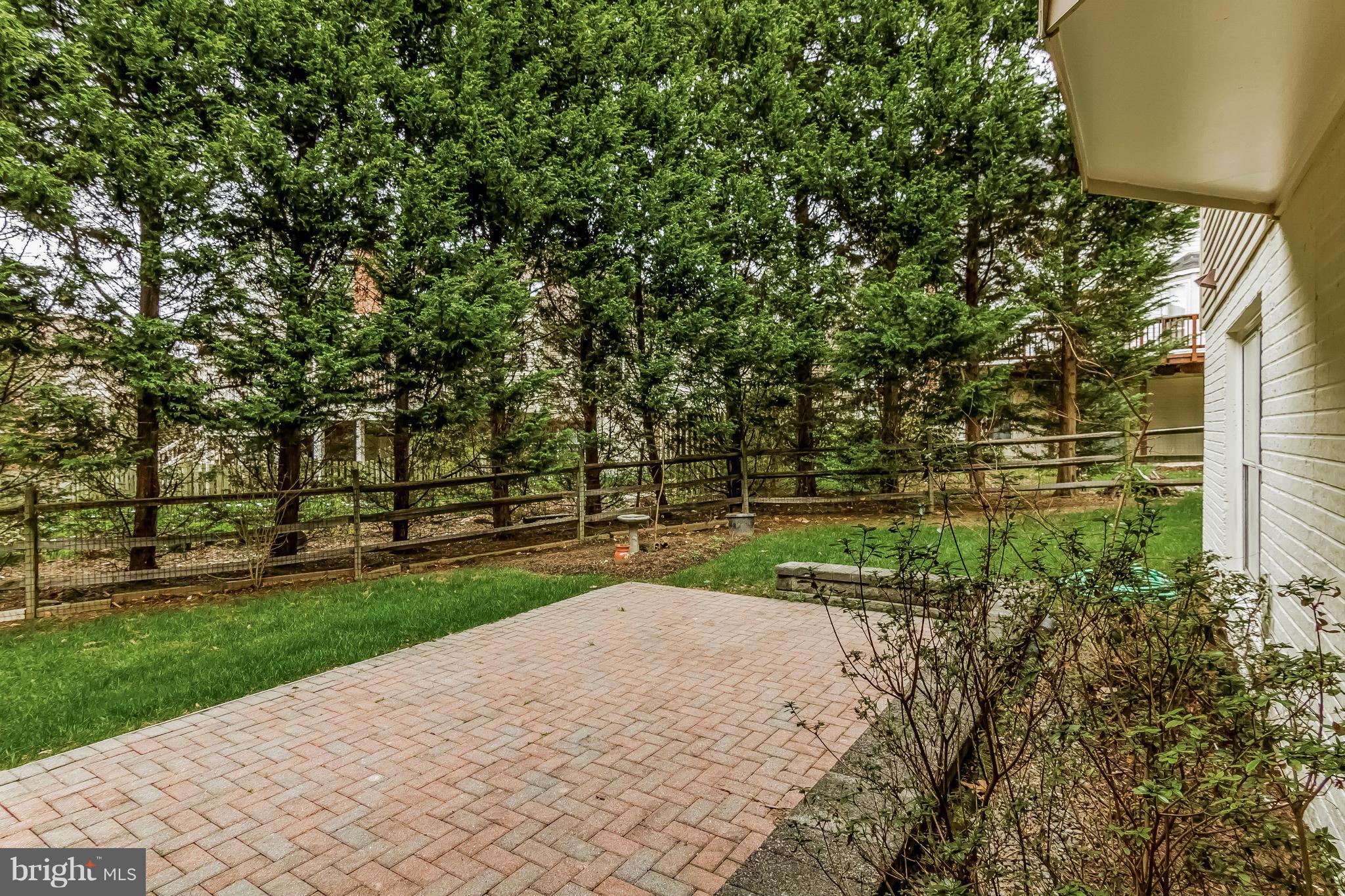 CROSSPOINTE - Residential