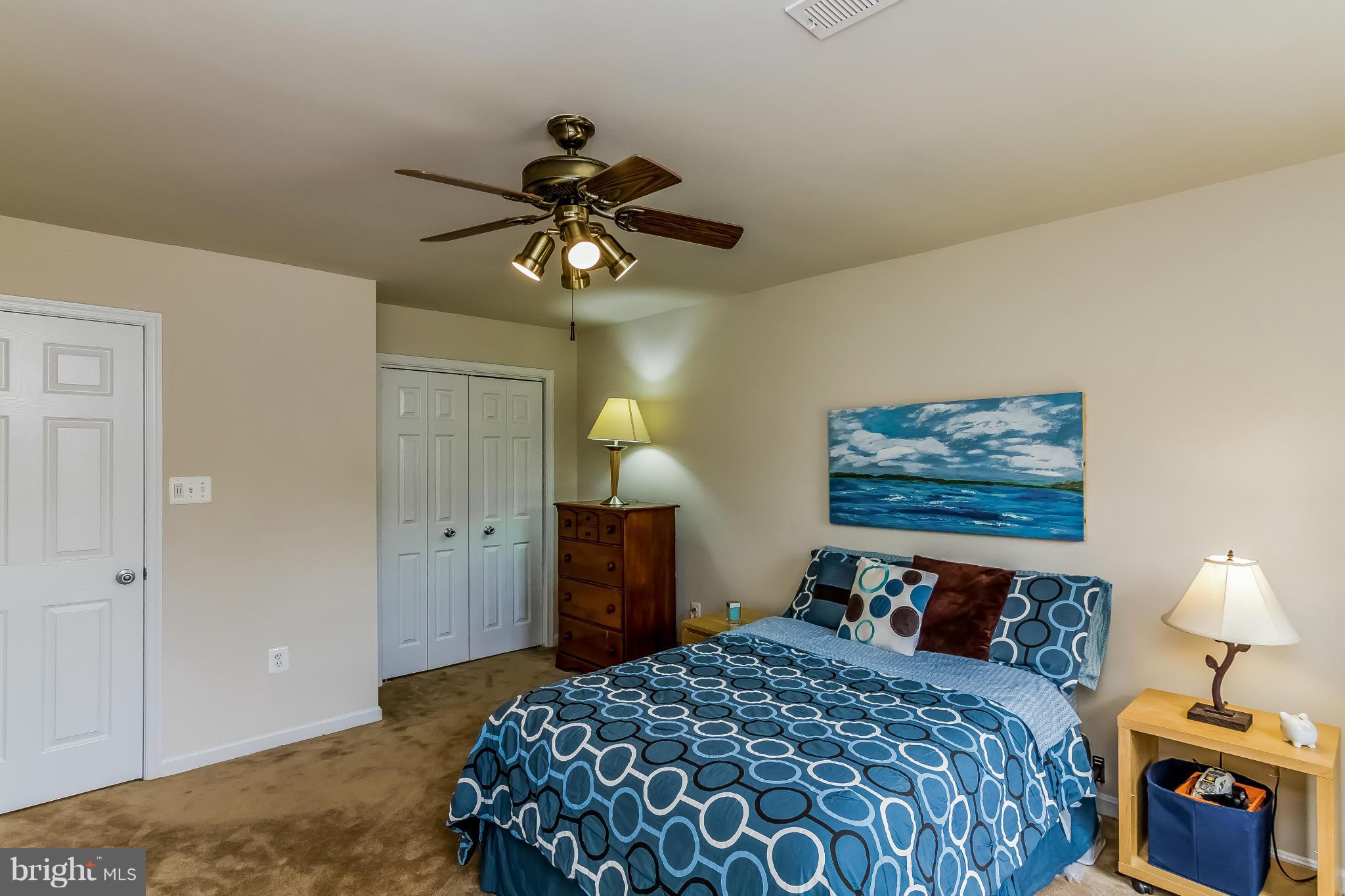 CROSSPOINTE - Residential