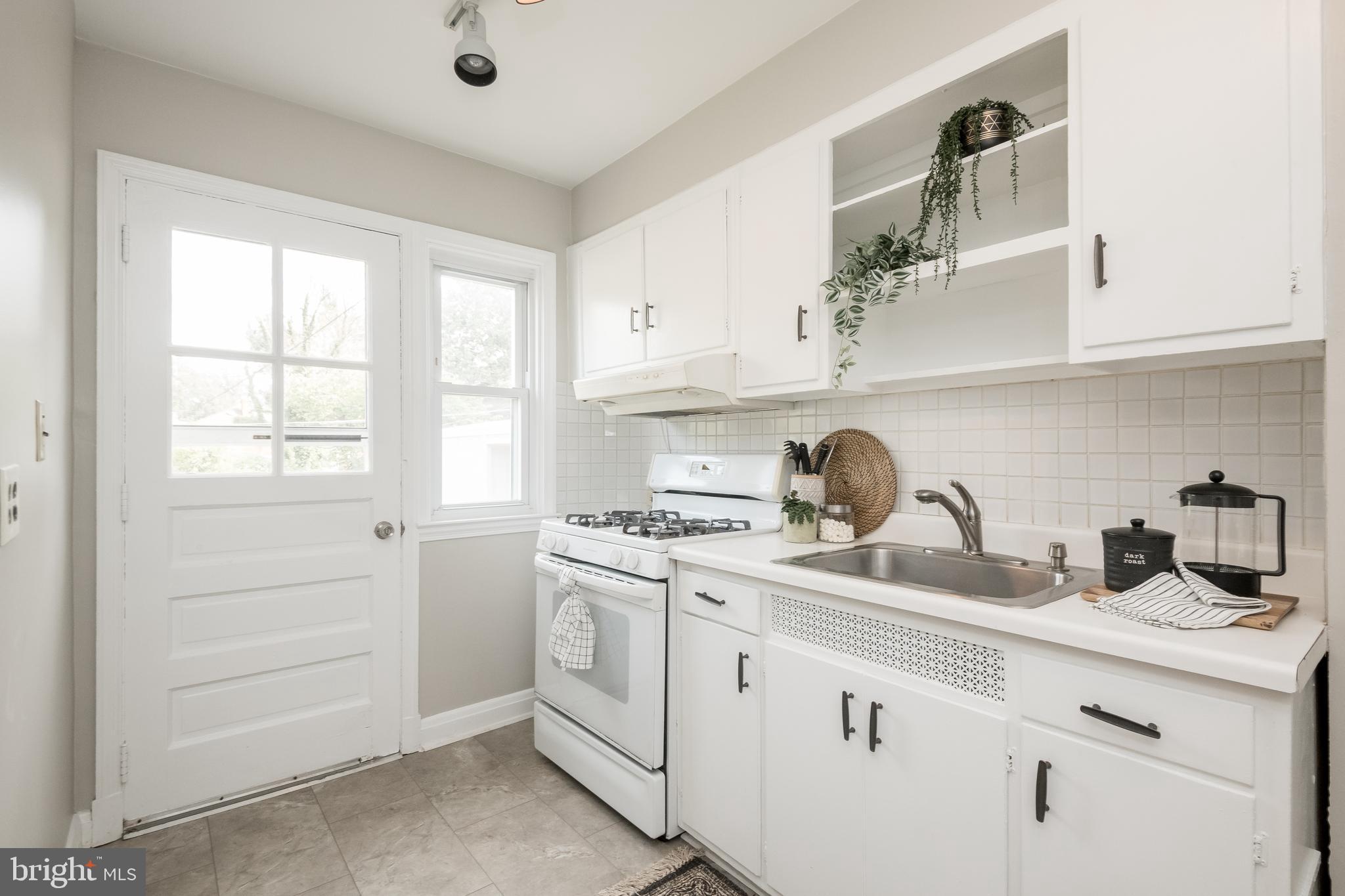 RIDGELEIGH - Residential