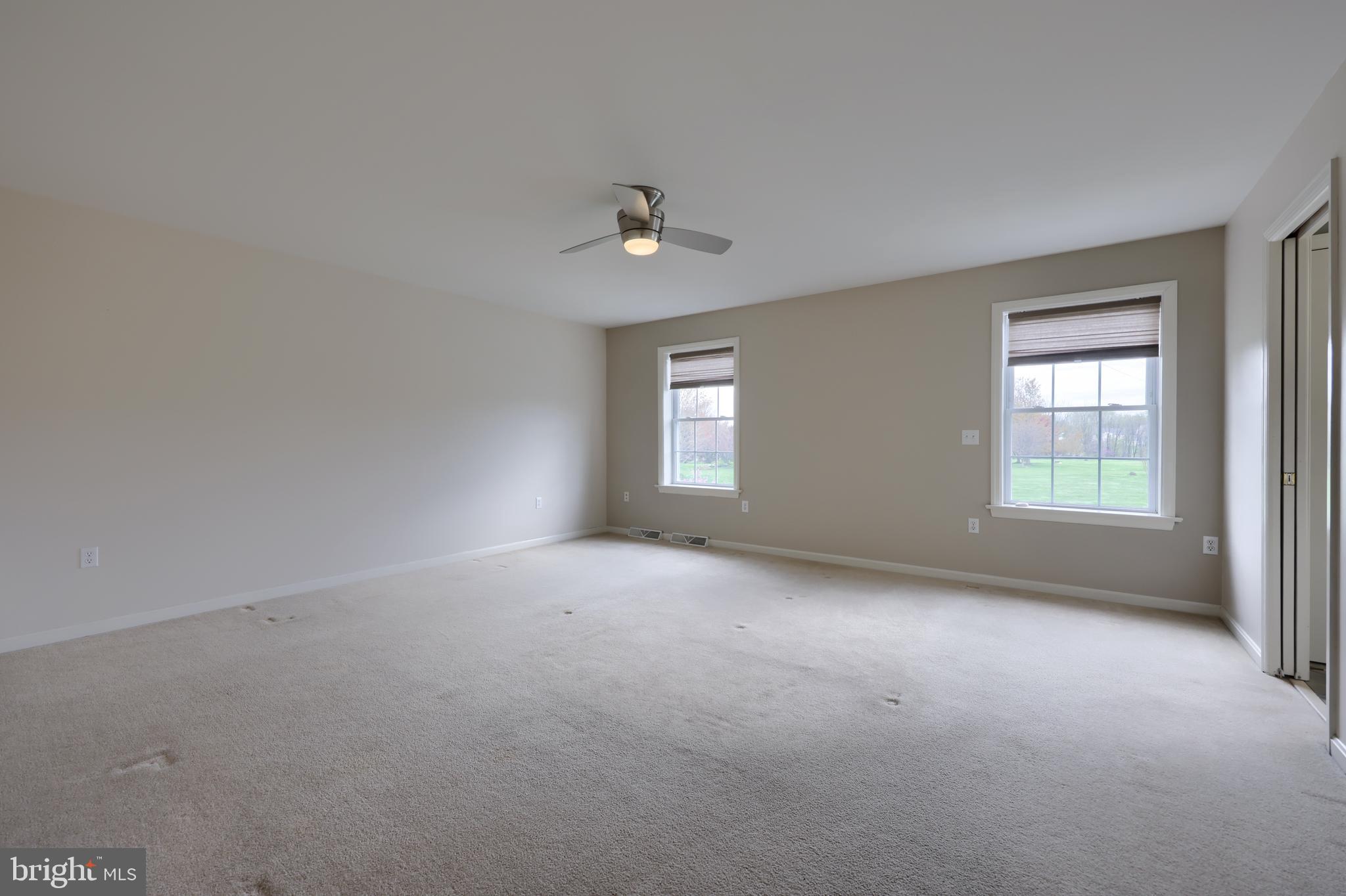 WINDY RIDGE - Residential