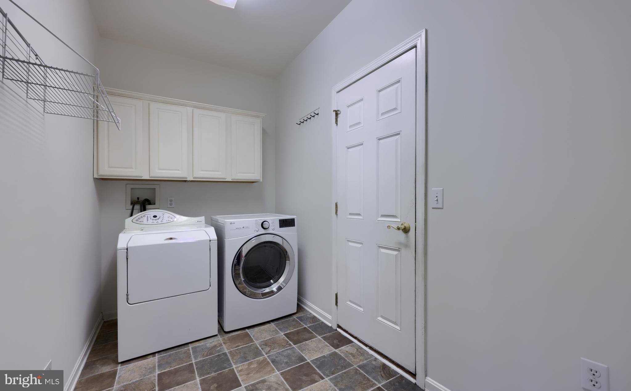 WINDY RIDGE - Residential