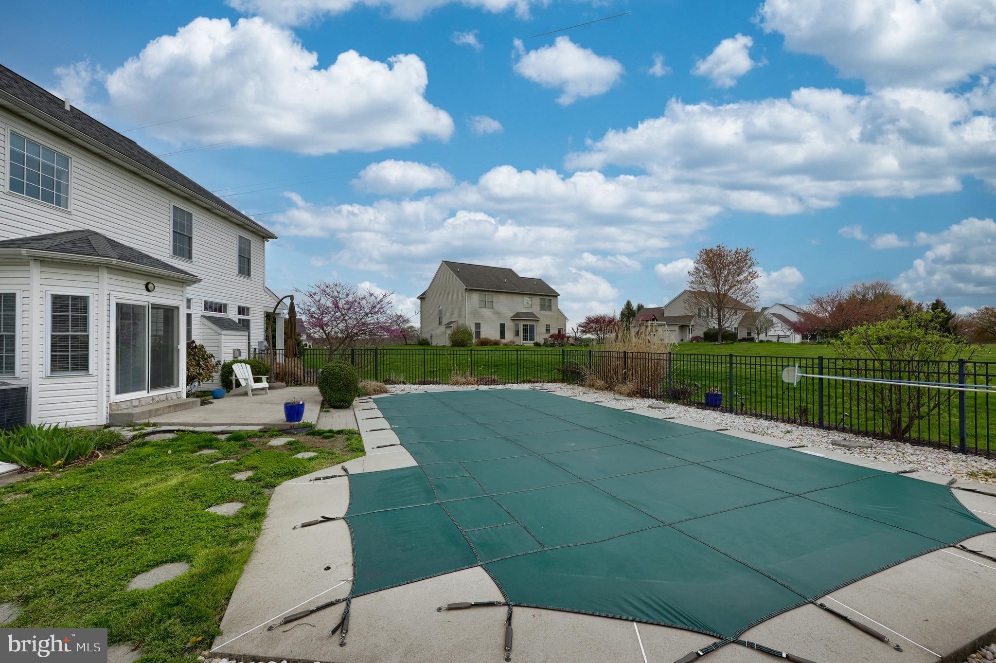 WINDY RIDGE - Residential