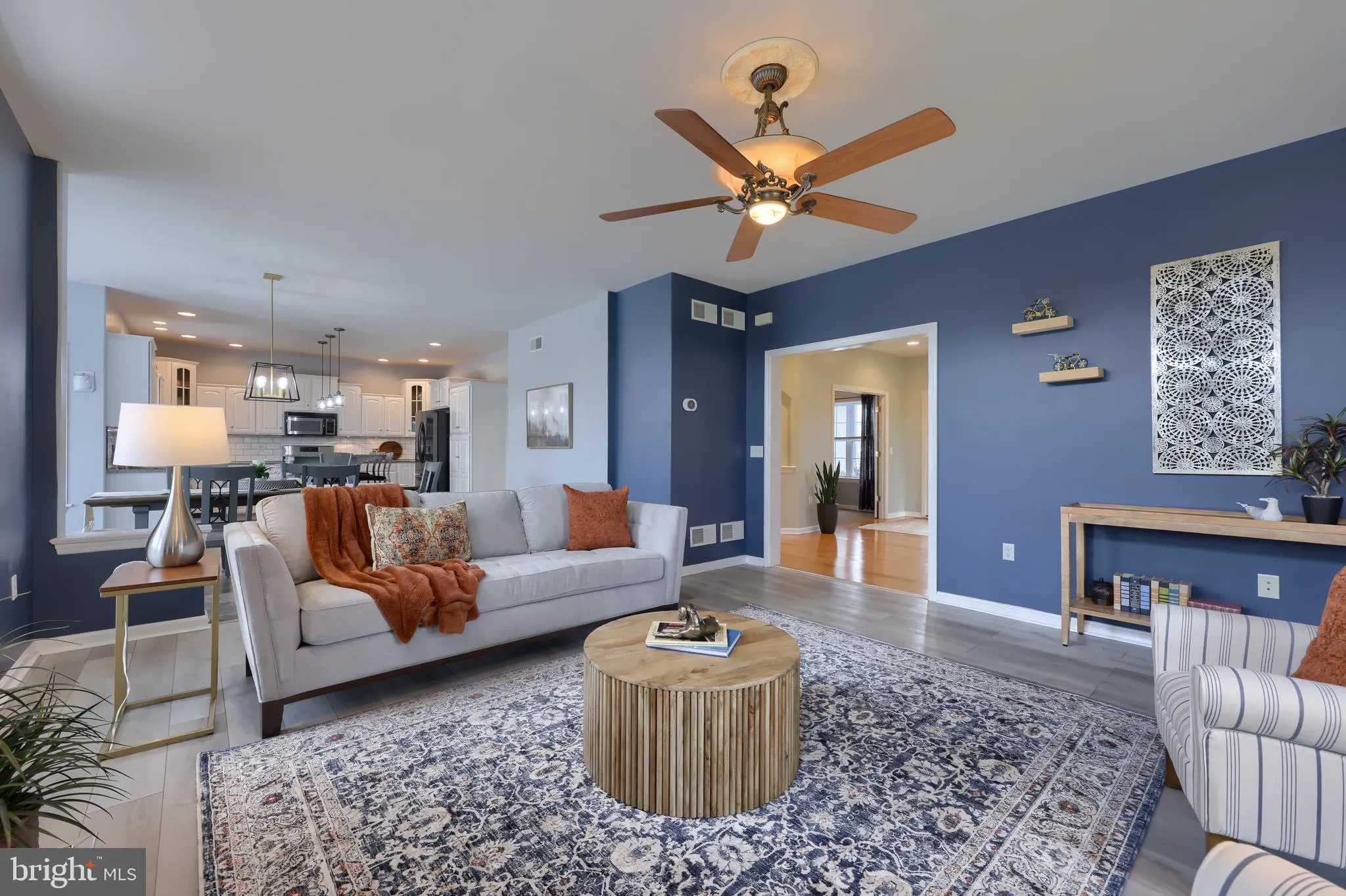 Lancaster, Pennsylvania 17602, United States, 5 Bedrooms Bedrooms, ,4 BathroomsBathrooms,Residential,Pending,111544