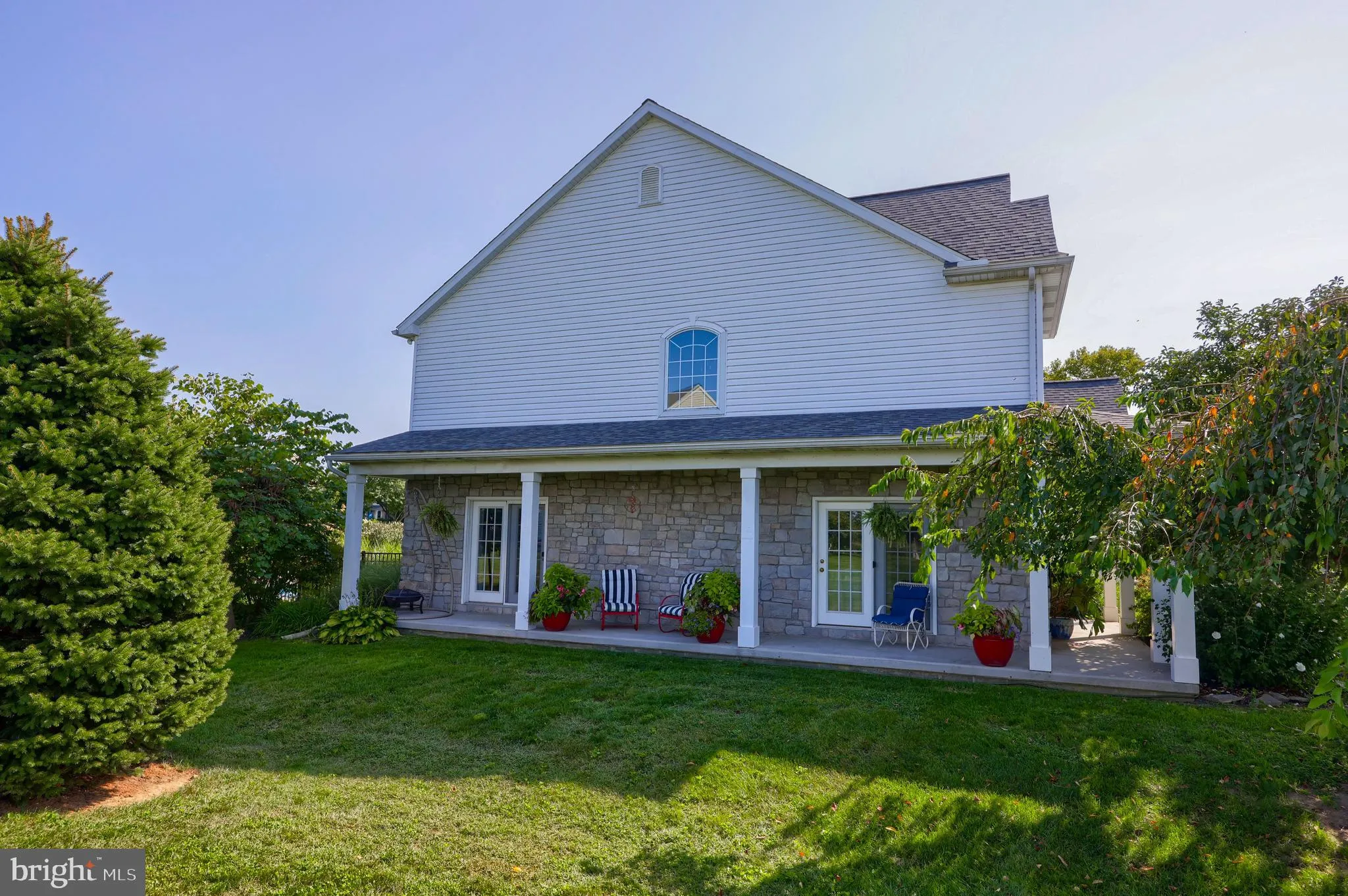 Lancaster, Pennsylvania 17602, United States, 5 Bedrooms Bedrooms, ,4 BathroomsBathrooms,Residential,Pending,111544