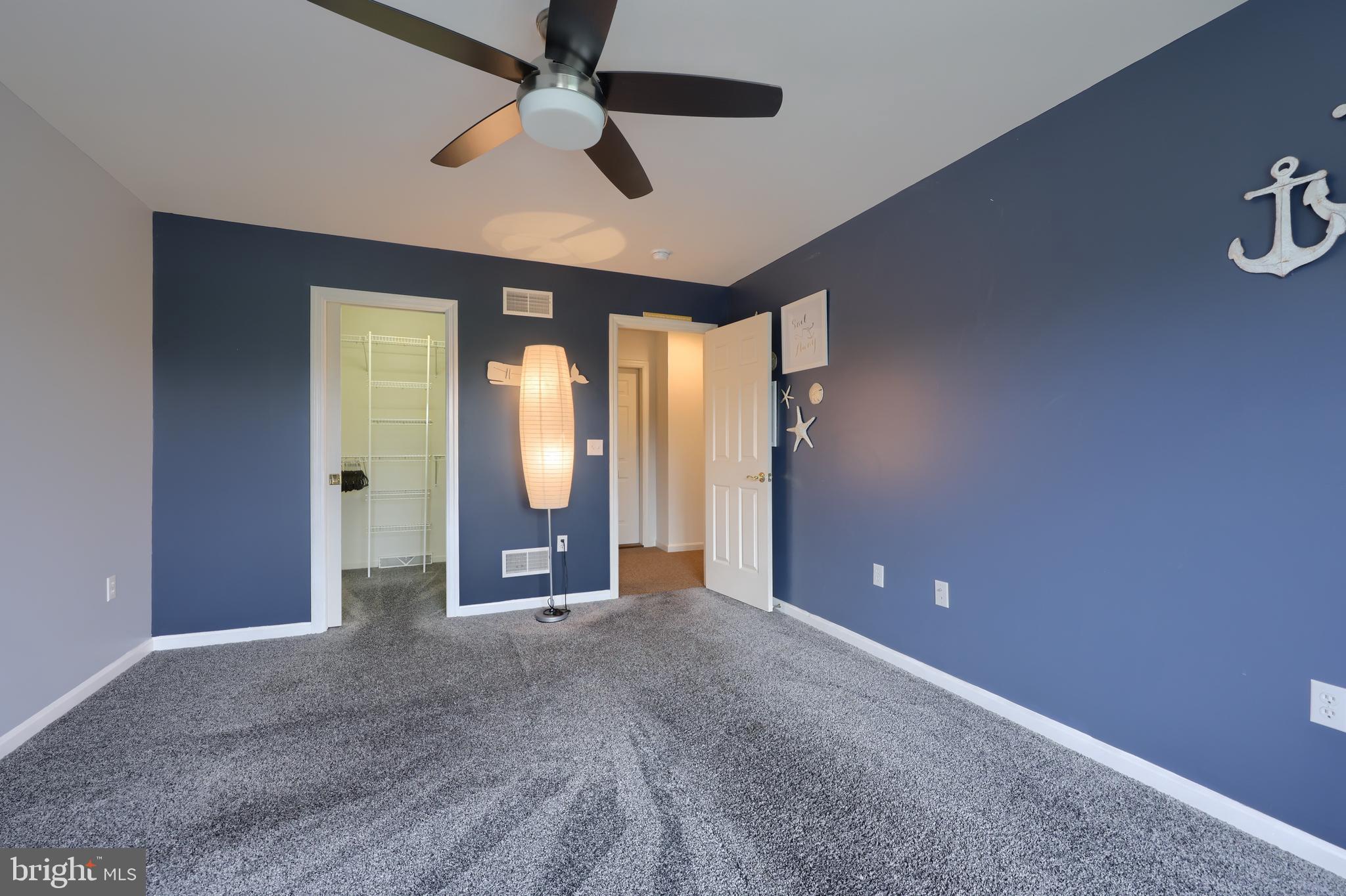 WINDY RIDGE - Residential